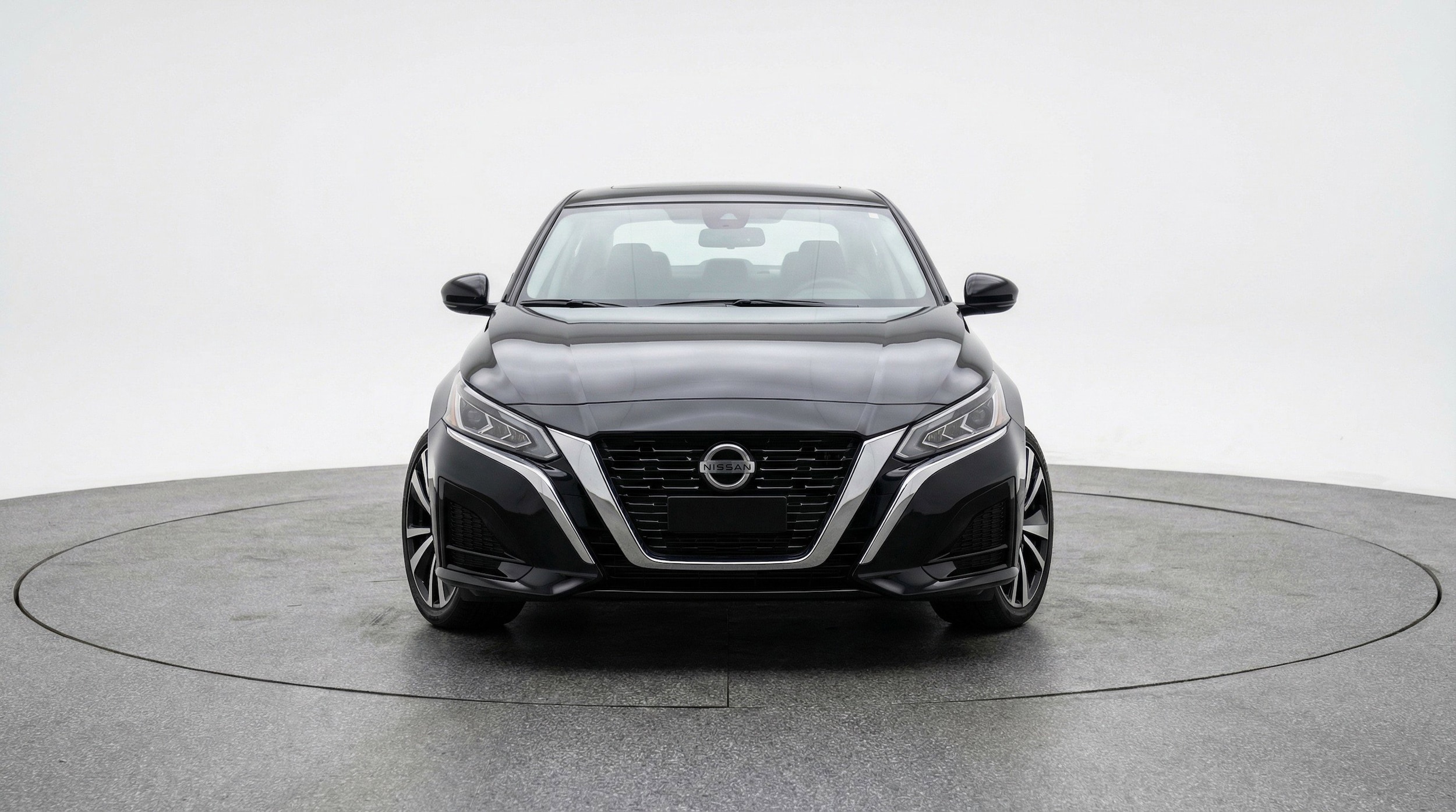 Thumbnail: 2025 Nissan Altima - 2