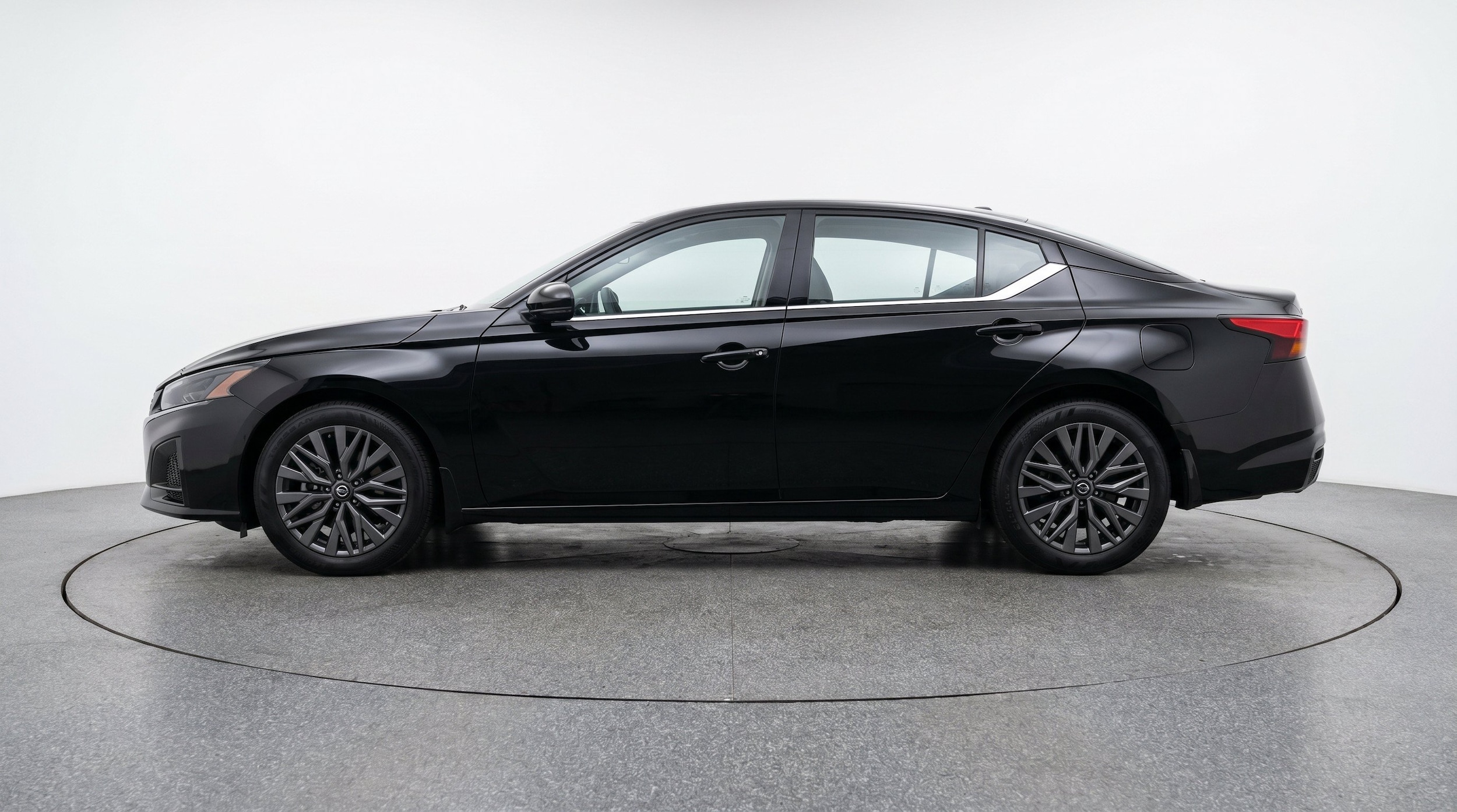 Thumbnail: 2026 Nissan Altima - 5