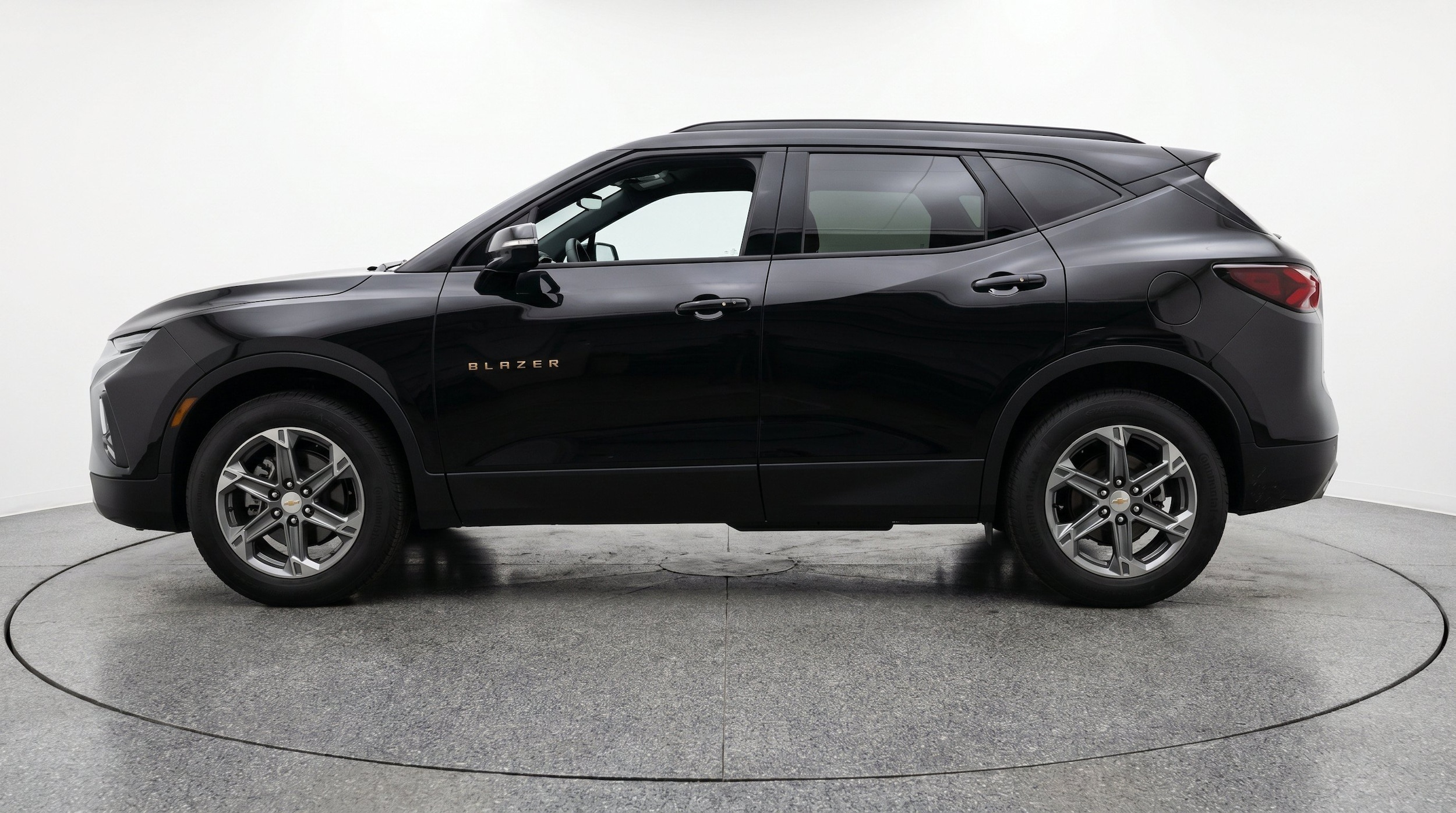 Thumbnail: 2026 Chevrolet Blazer - 5