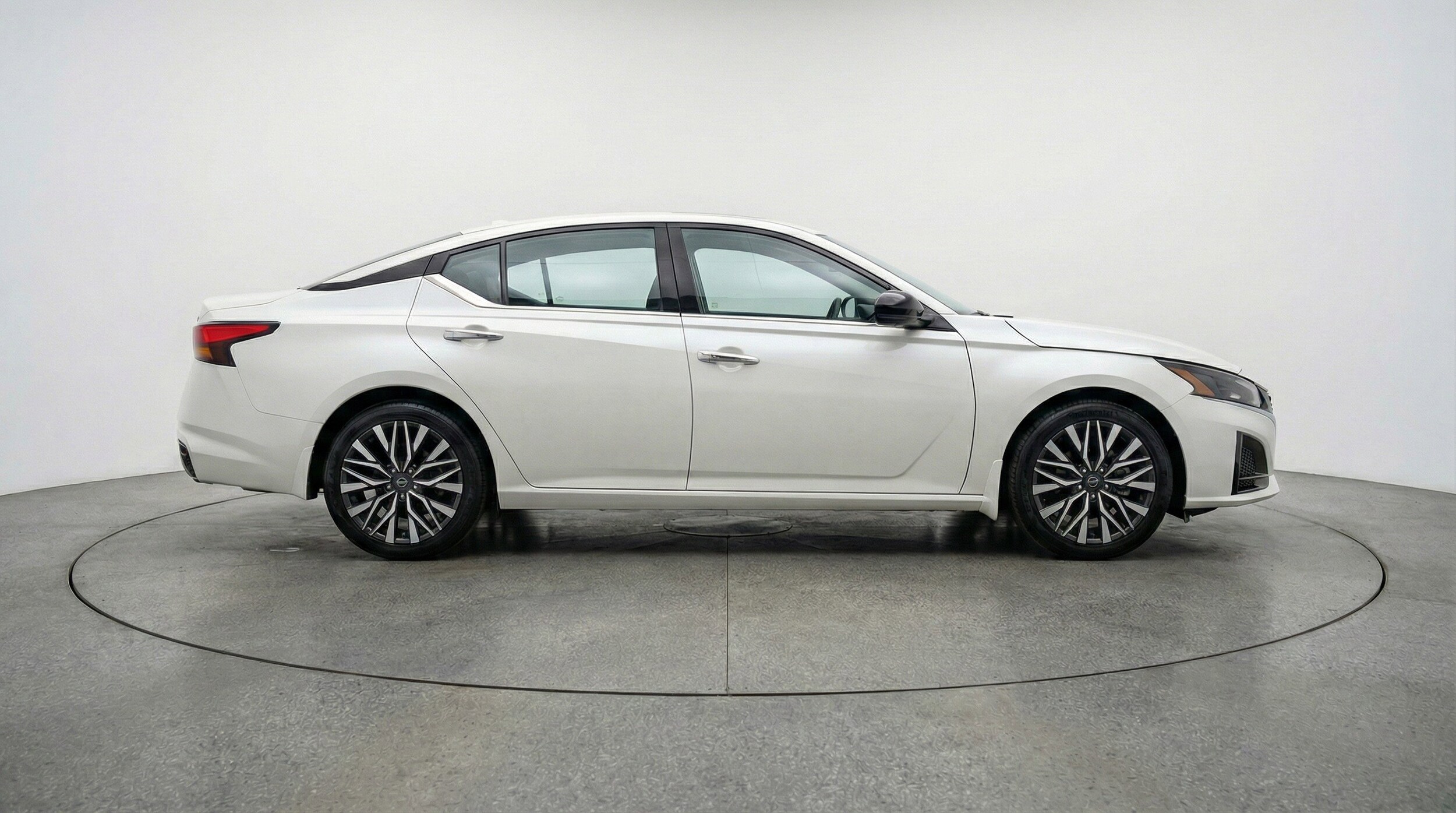 Thumbnail: 2025 Nissan Altima - 11