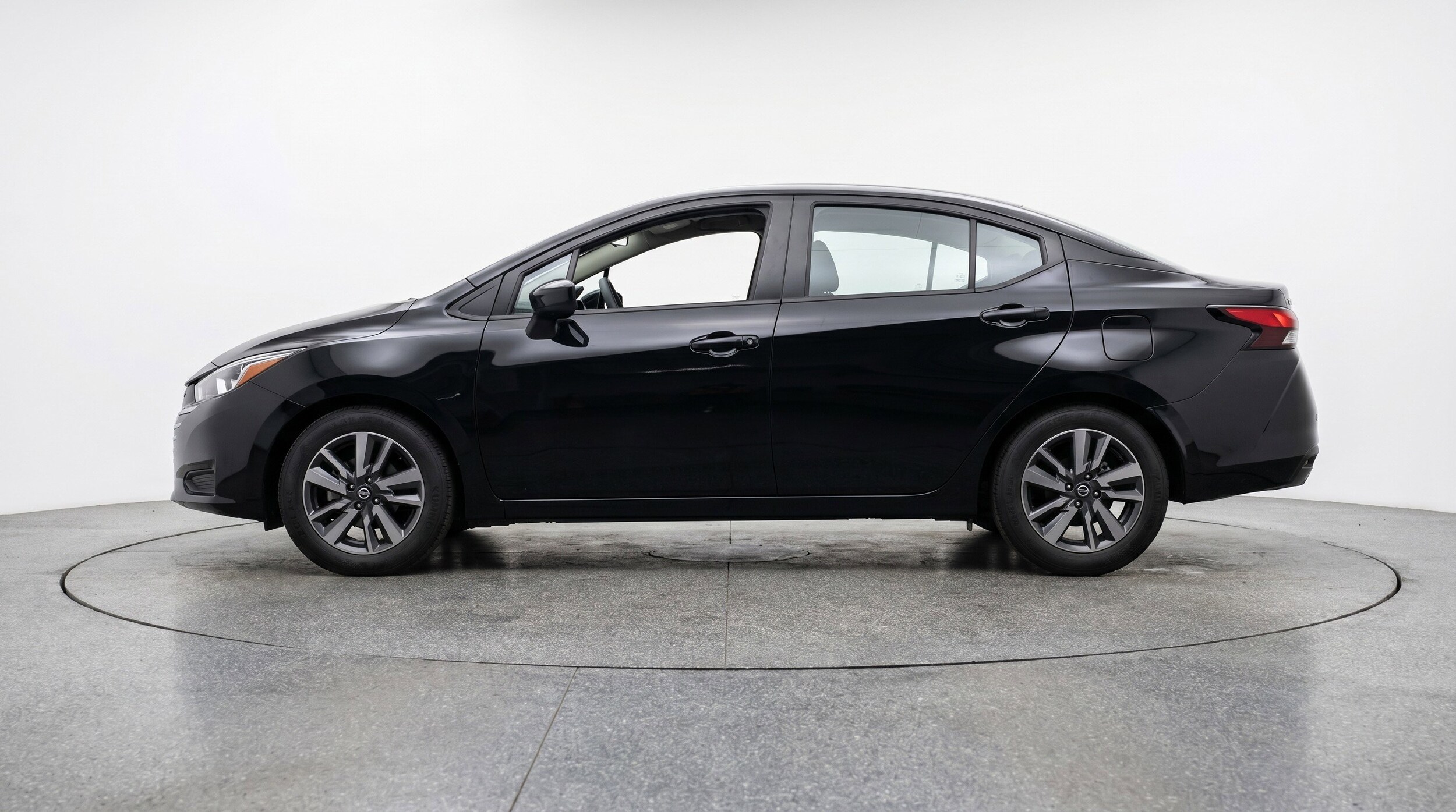 Thumbnail: 2025 Nissan Versa - 5