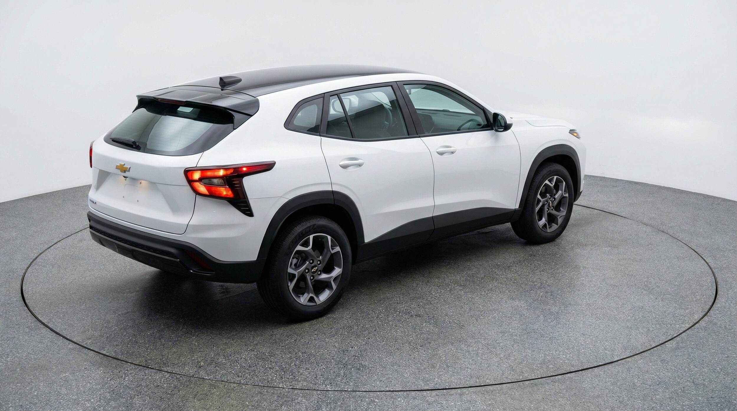 Thumbnail: 2025 Chevrolet Trax - 9