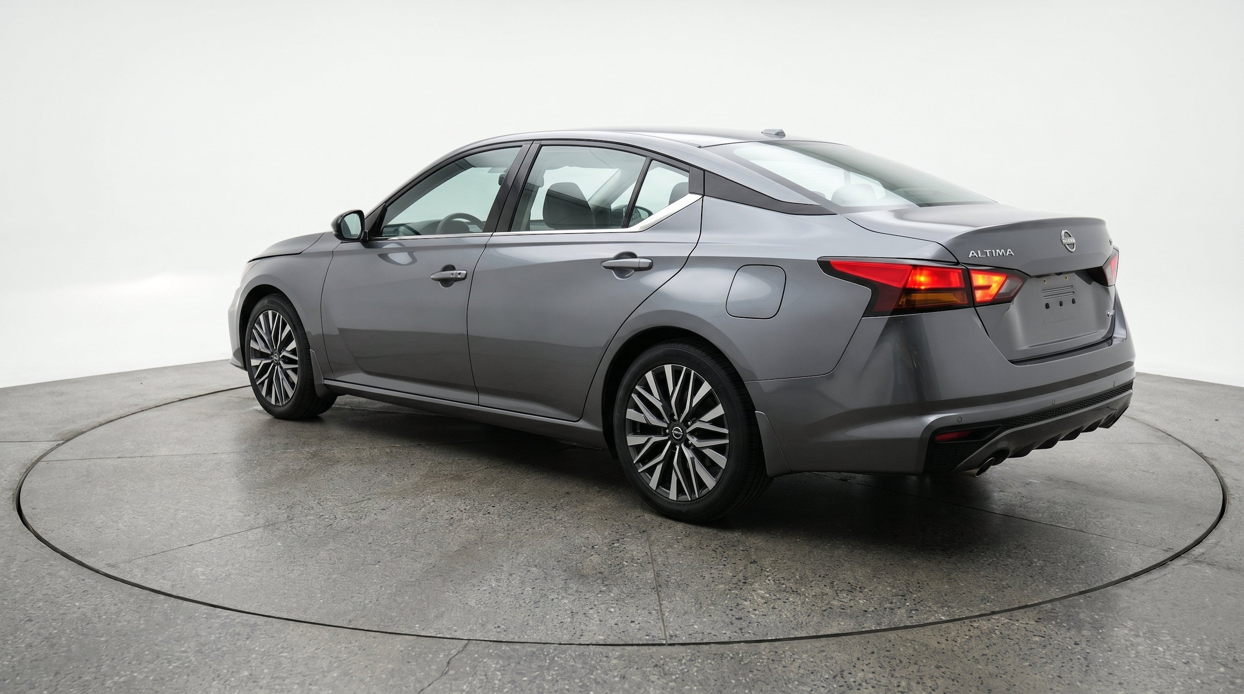 Thumbnail: 2025 Nissan Altima - 6