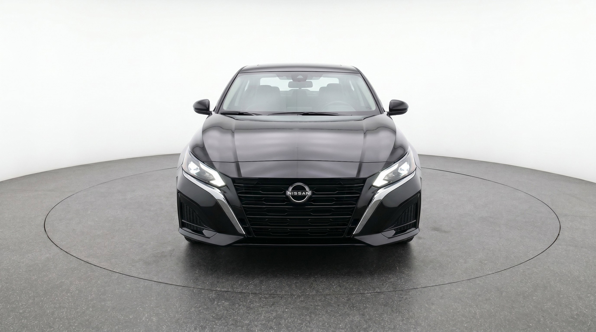 Thumbnail: 2025 Nissan Altima - 2