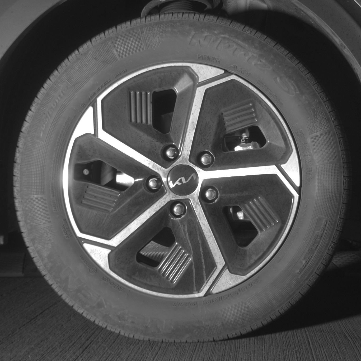 Thumbnail: 2026 Kia Niro - 13