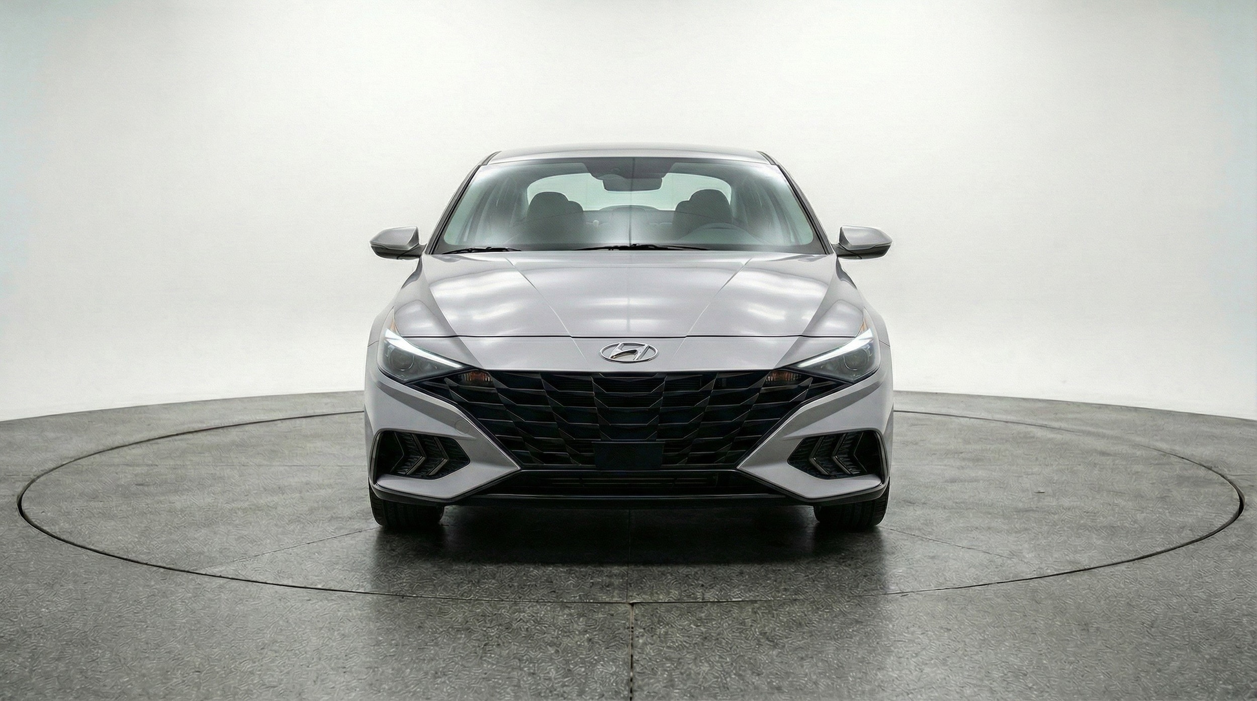 Thumbnail: 2025 Hyundai Elantra - 2