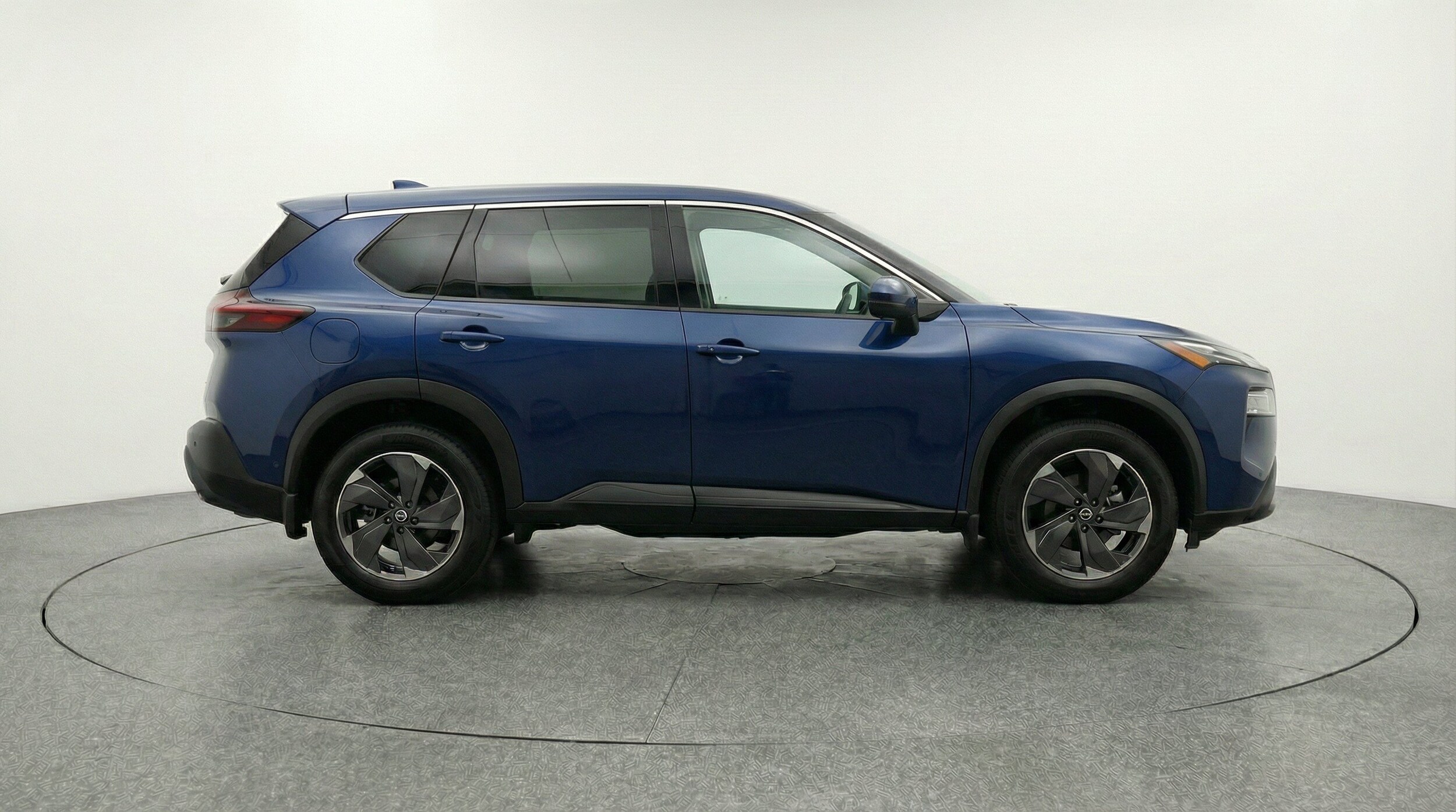 Thumbnail: 2025 Nissan Rogue - 10