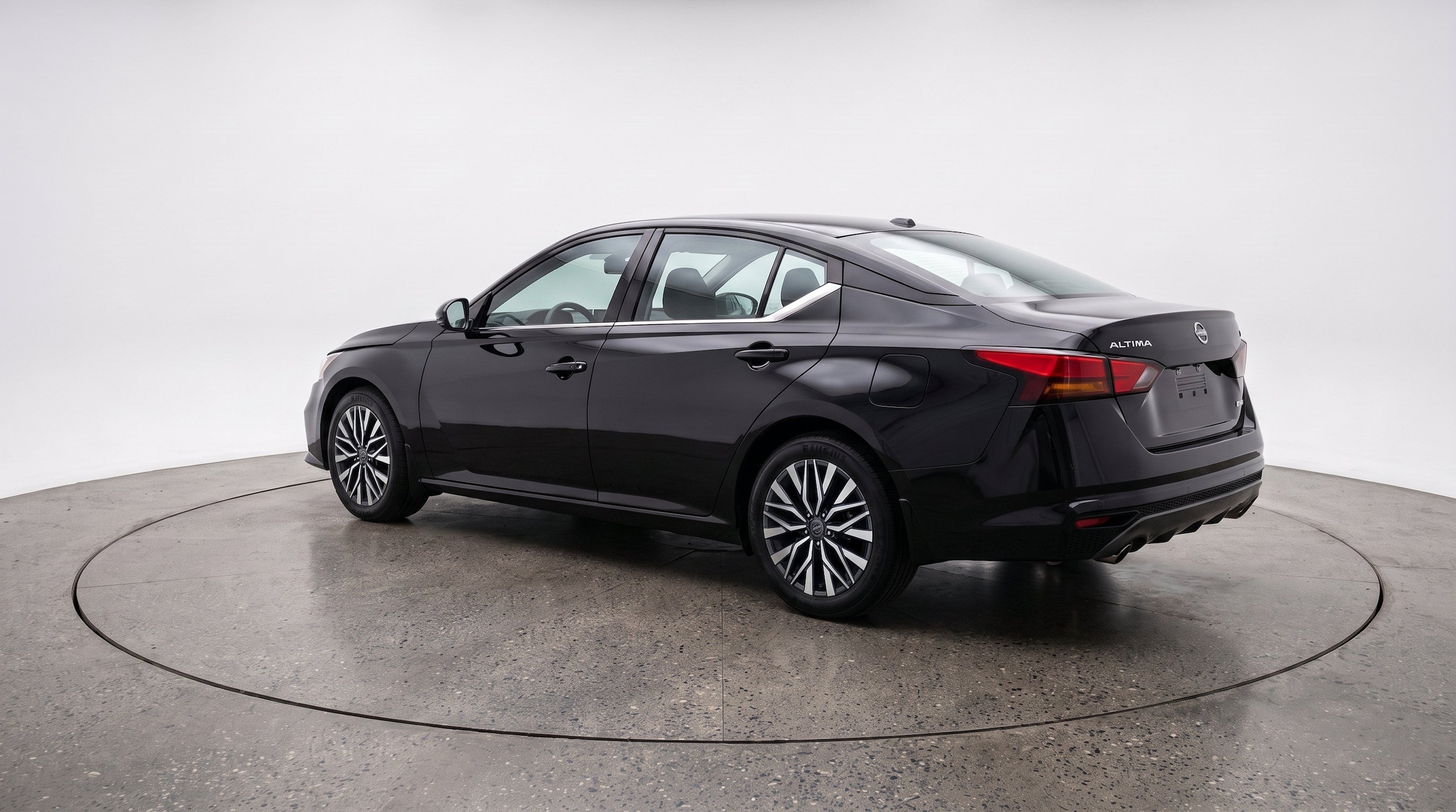 Thumbnail: 2025 Nissan Altima - 6