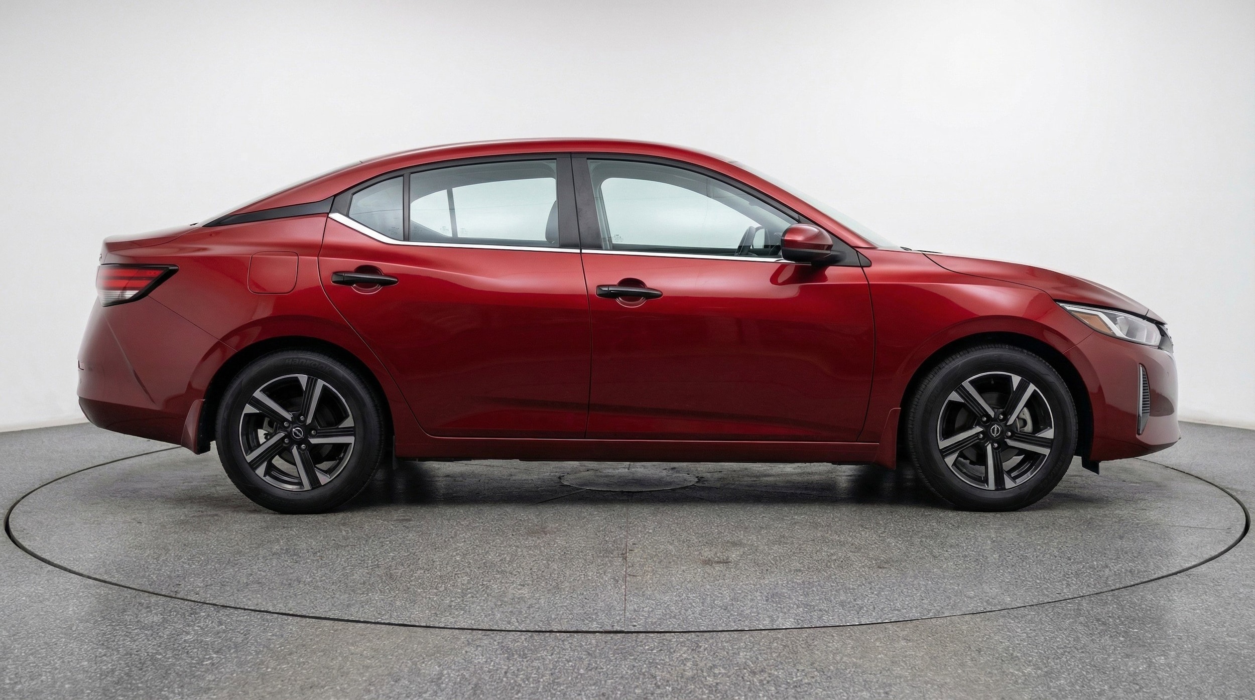 Thumbnail: 2025 Nissan Sentra - 11