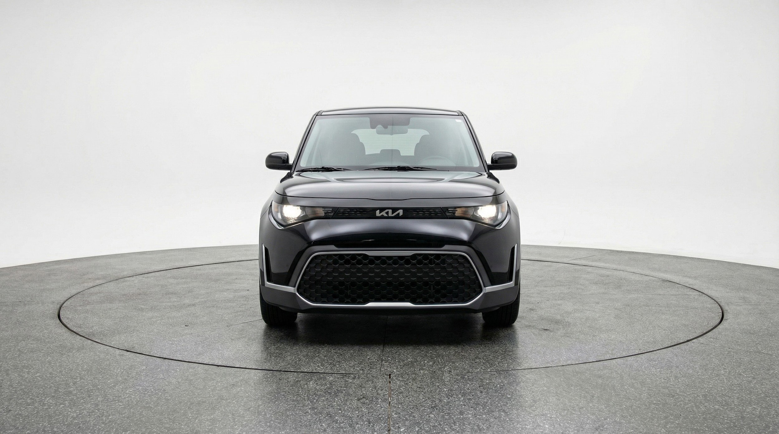 Thumbnail: 2025 Kia Soul - 2