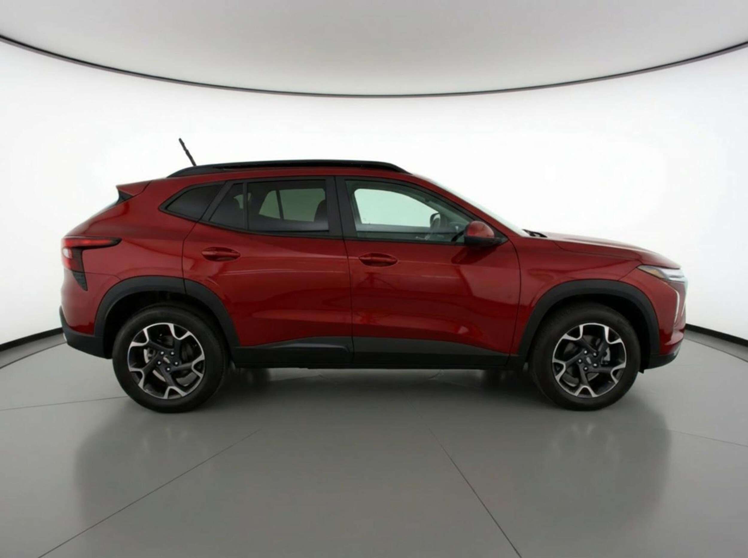 Thumbnail: 2025 Chevrolet Trax - 8