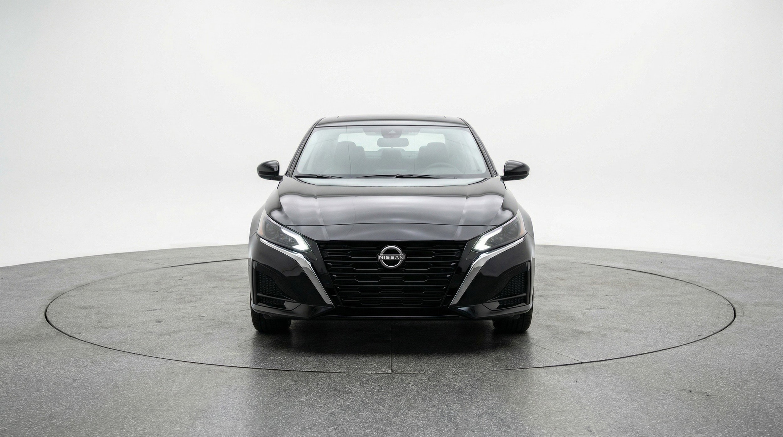 Thumbnail: 2025 Nissan Altima - 2