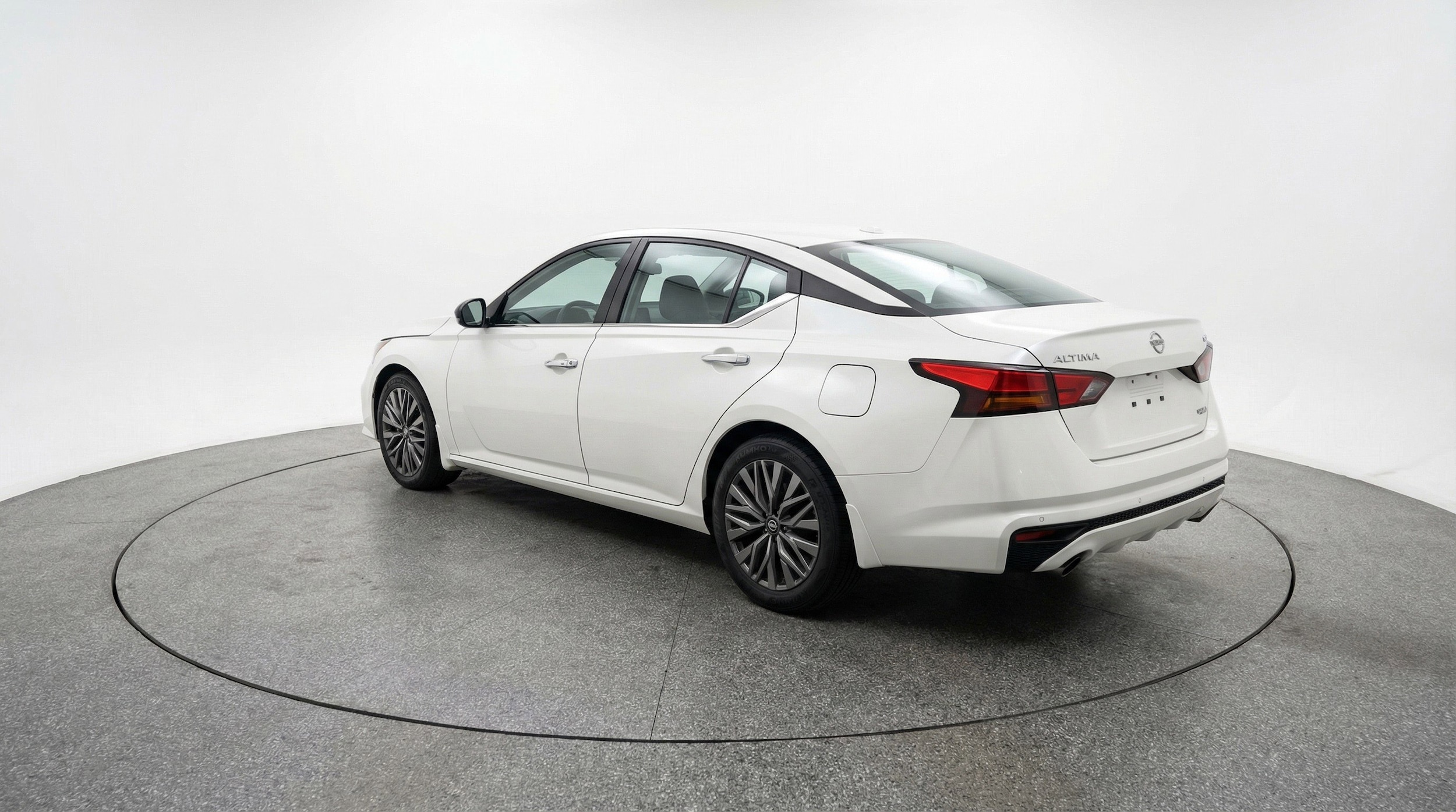 Thumbnail: 2025 Nissan Altima - 6
