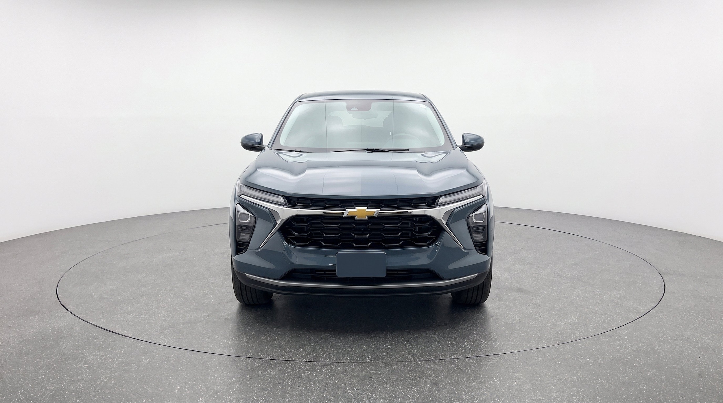 Thumbnail: 2025 Chevrolet Trax - 2