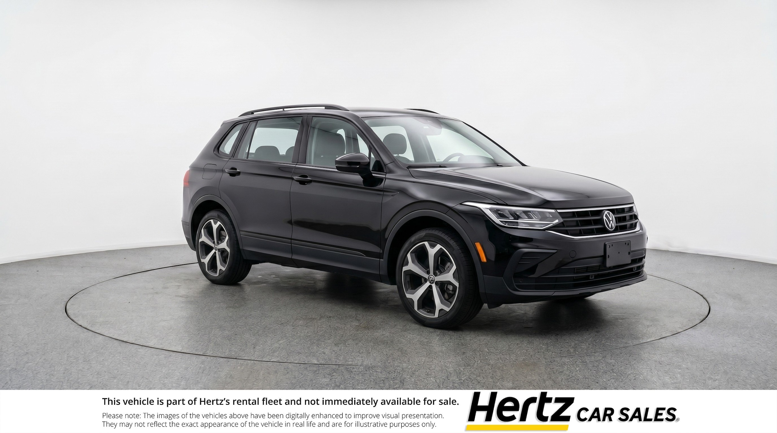 Thumbnail: 2026 Volkswagen Tiguan - 1