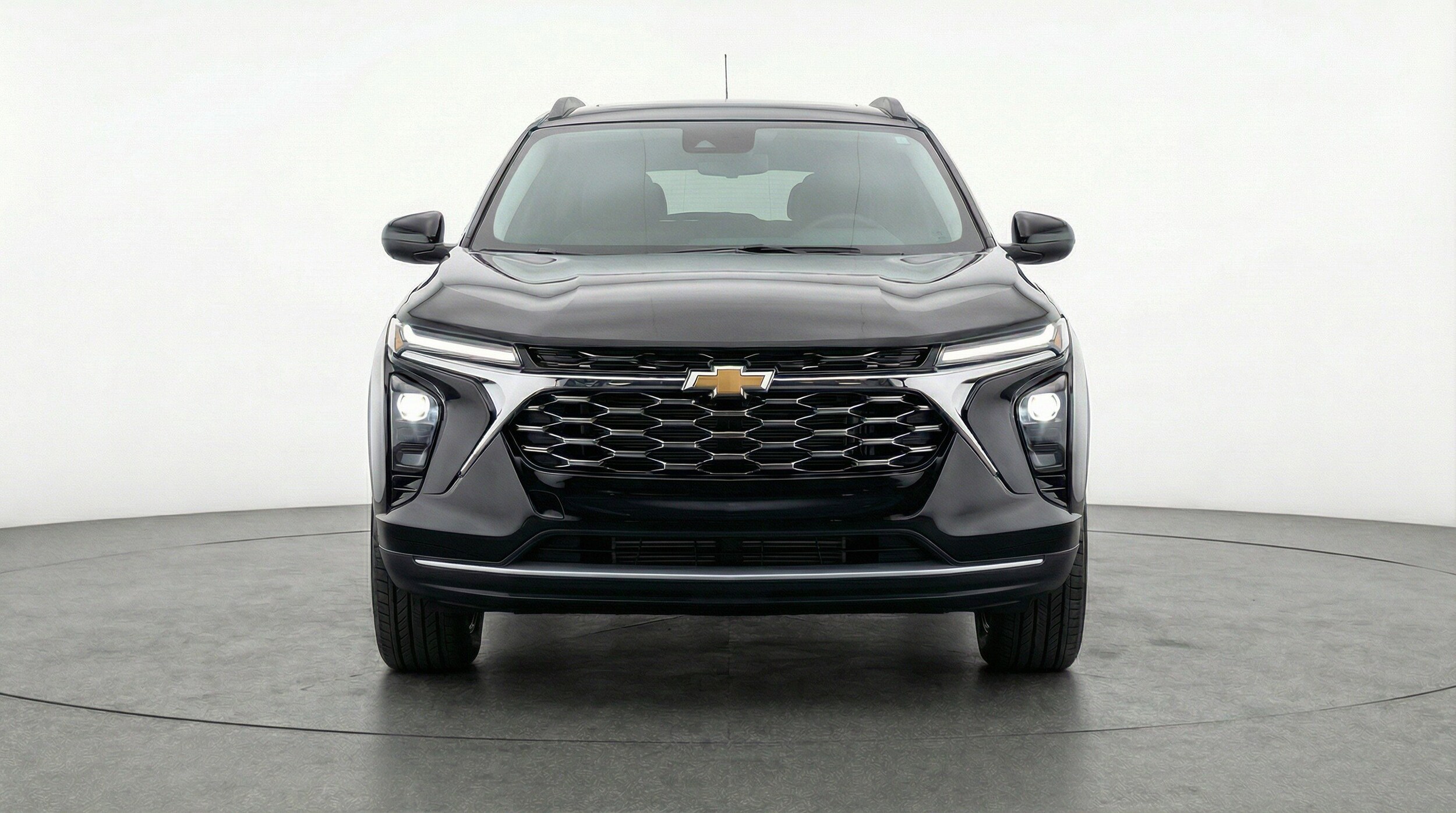 Thumbnail: 2025 Chevrolet Trax - 2