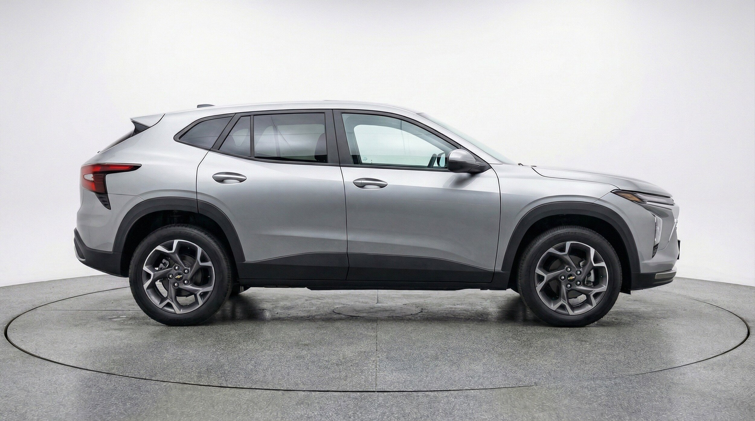 Thumbnail: 2025 Chevrolet Trax - 11