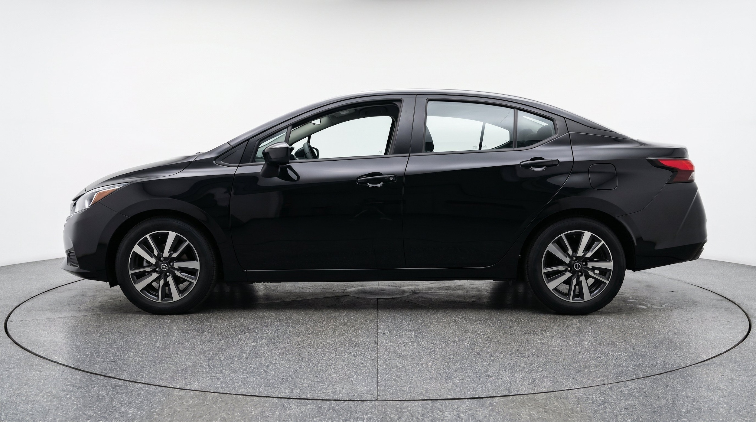 Thumbnail: 2025 Nissan Versa - 5