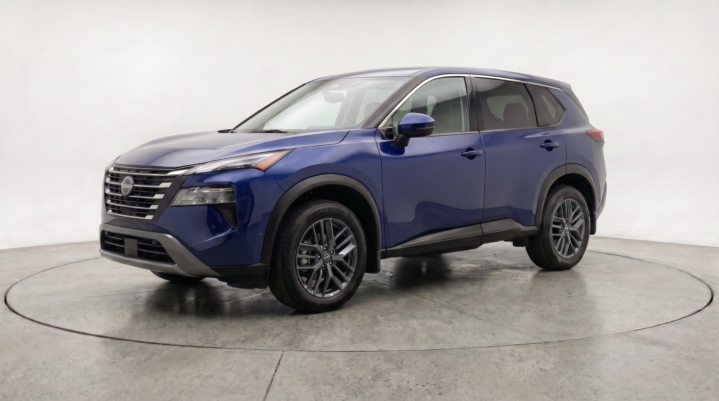 Thumbnail: 2026 Nissan Rogue - 3