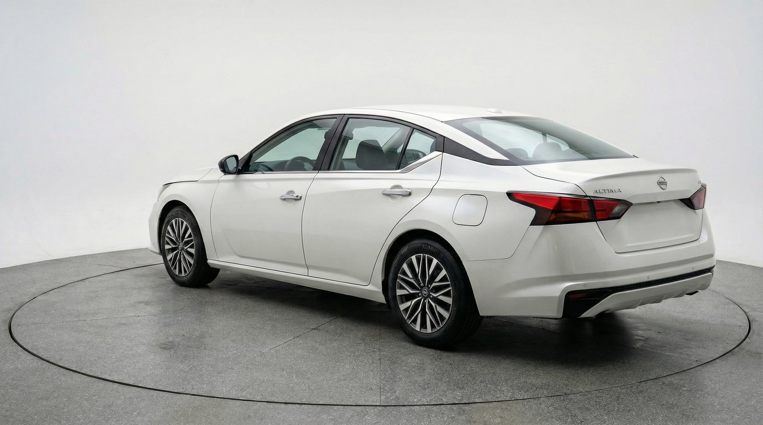 Thumbnail: 2025 Nissan Altima - 6