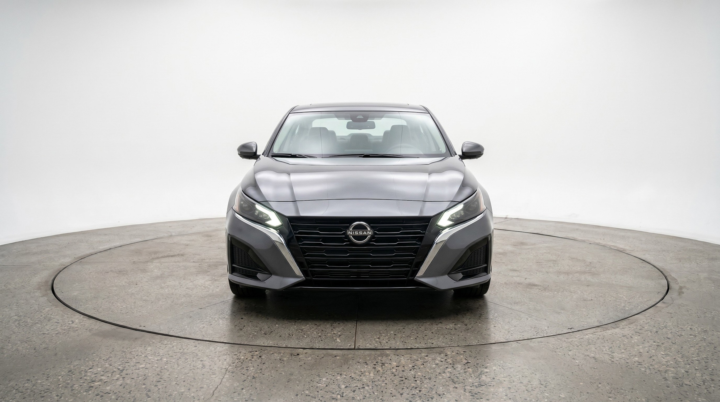 Thumbnail: 2025 Nissan Altima - 2