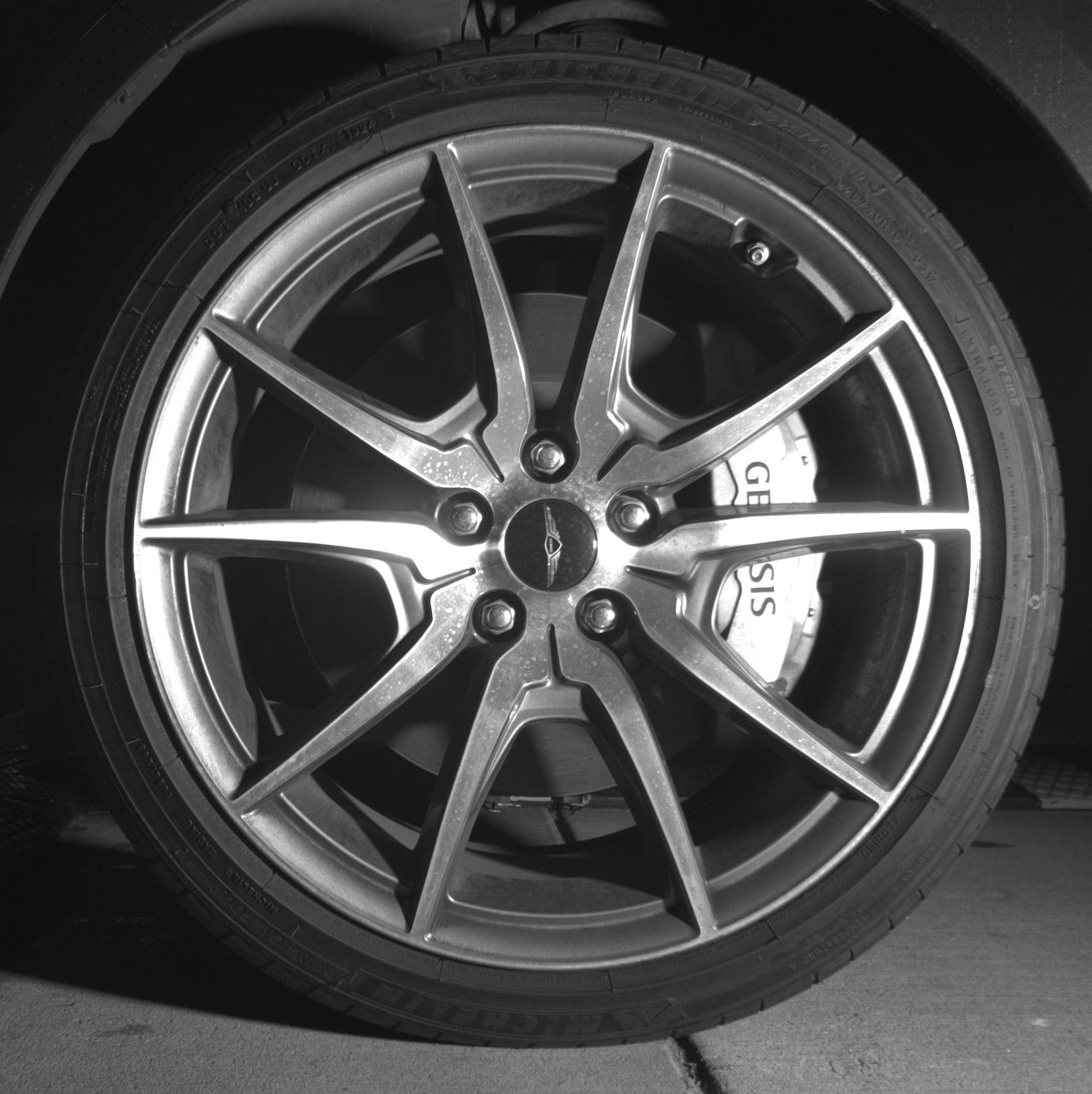 Thumbnail: 2025 Genesis G70 - 9