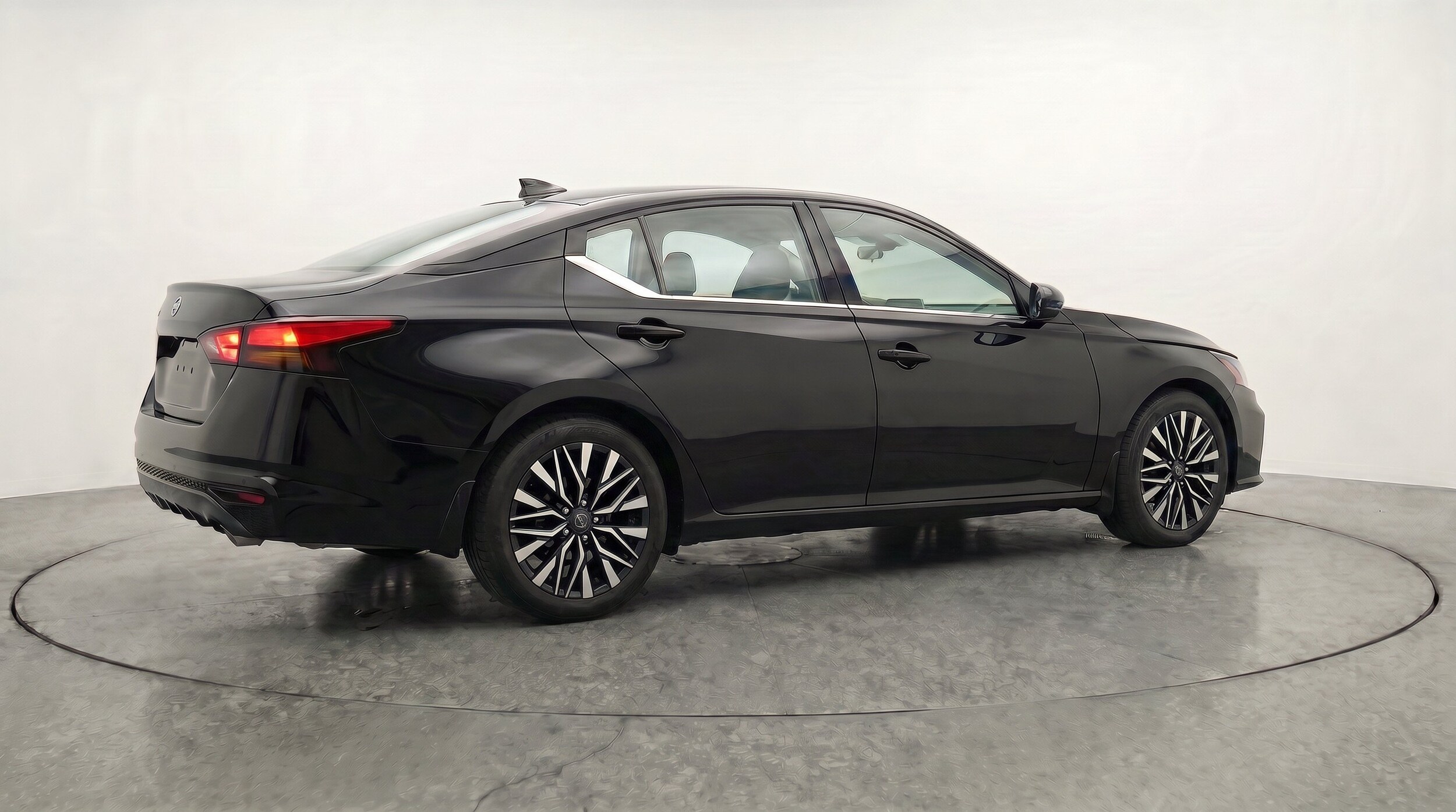 Thumbnail: 2026 Nissan Altima - 9