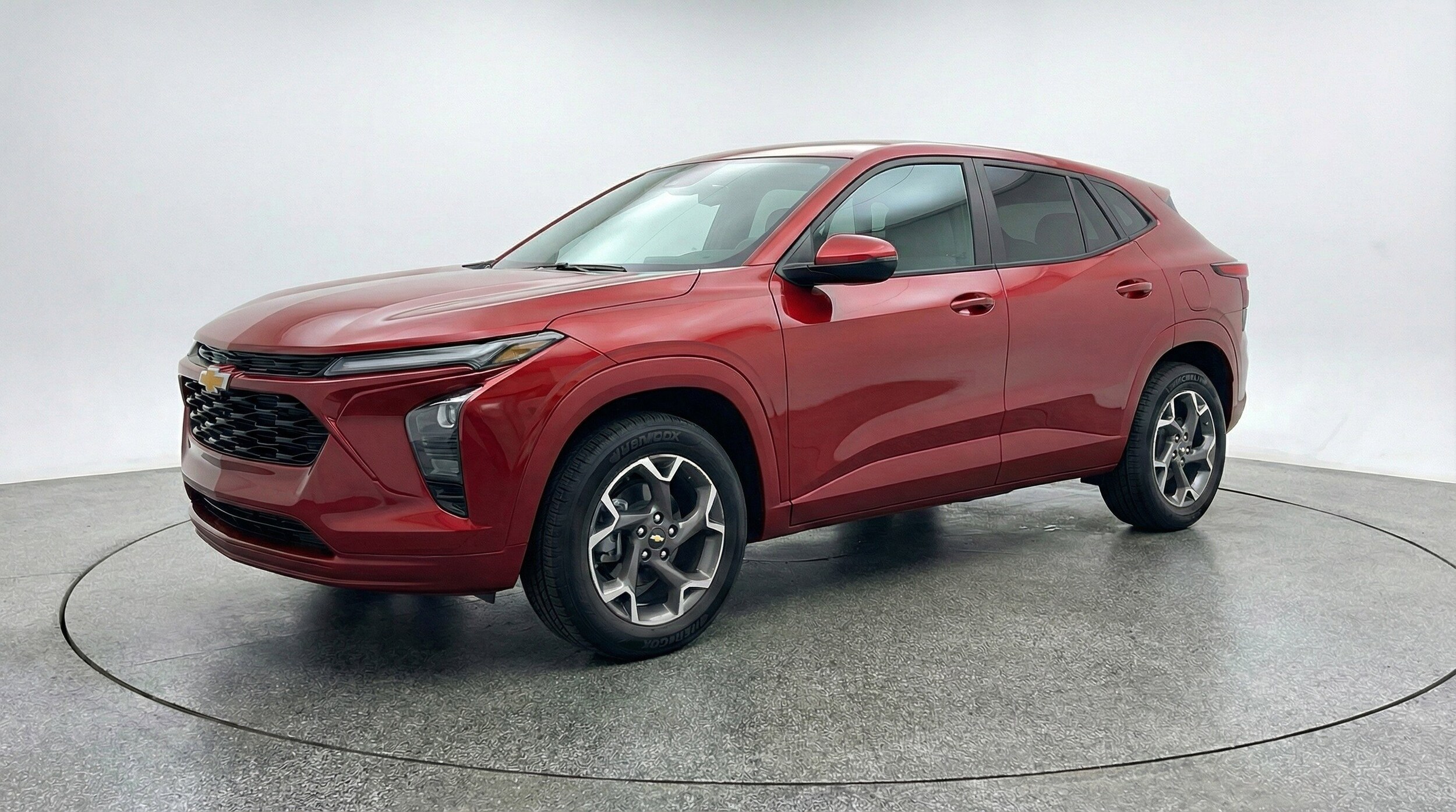 Thumbnail: 2025 Chevrolet Trax - 3