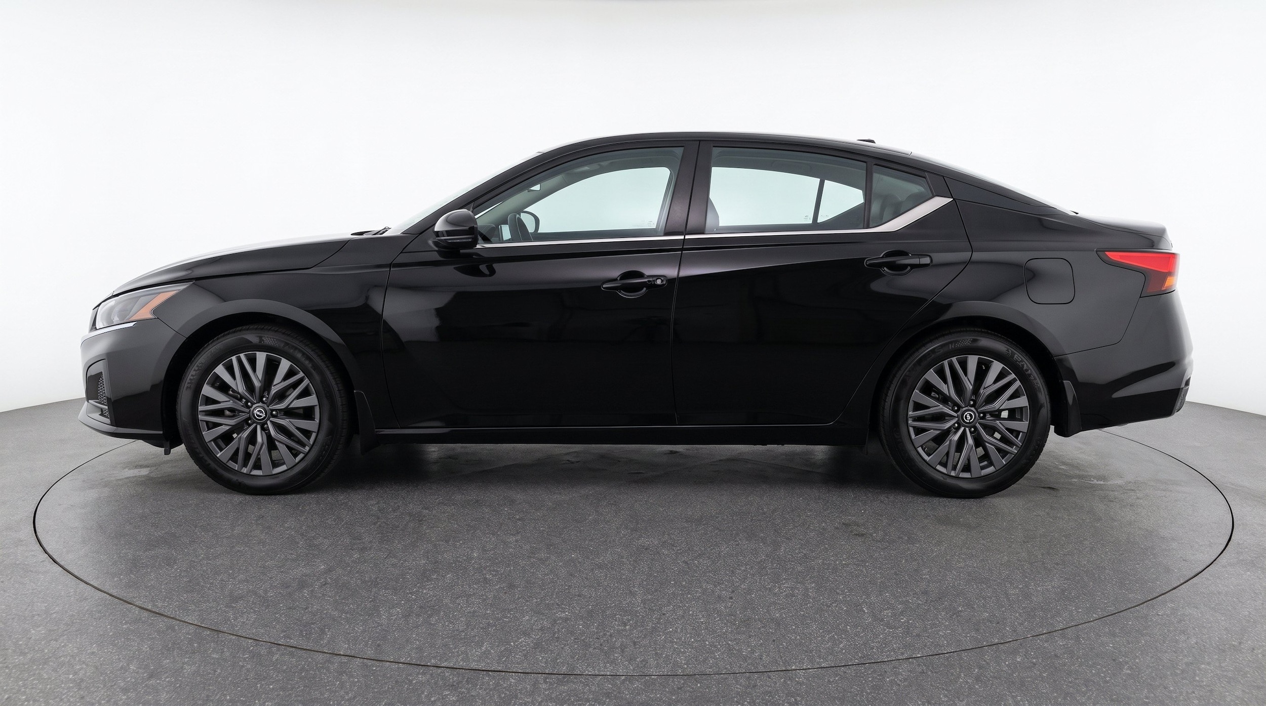 Thumbnail: 2026 Nissan Altima - 5