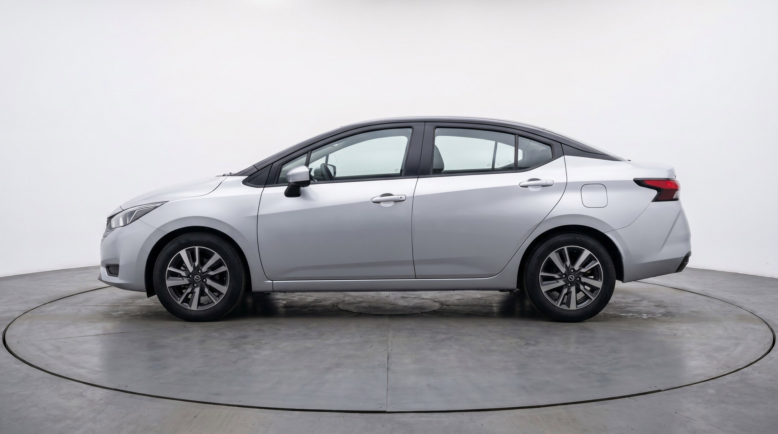 Thumbnail: 2025 Nissan Versa - 5