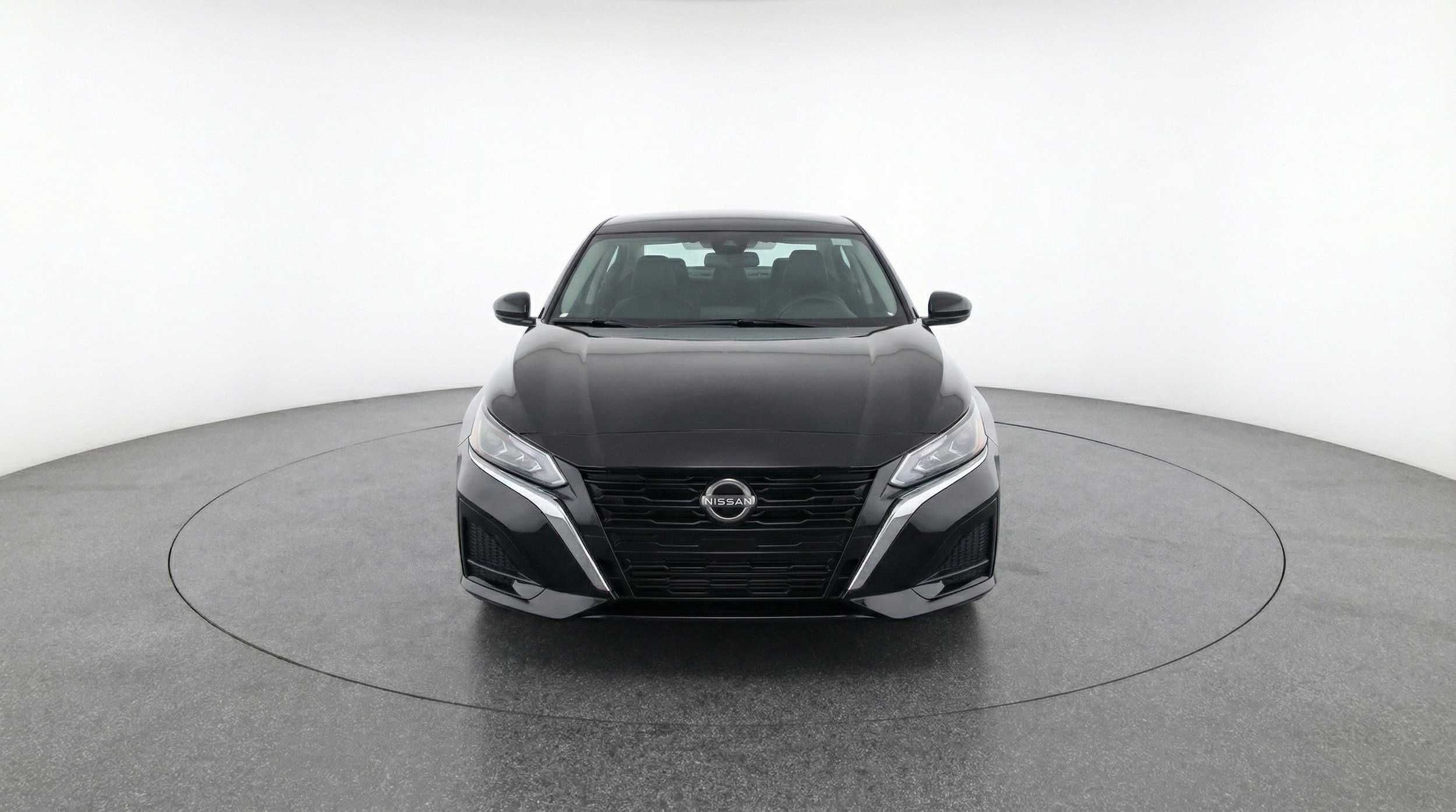 Thumbnail: 2025 Nissan Altima - 2