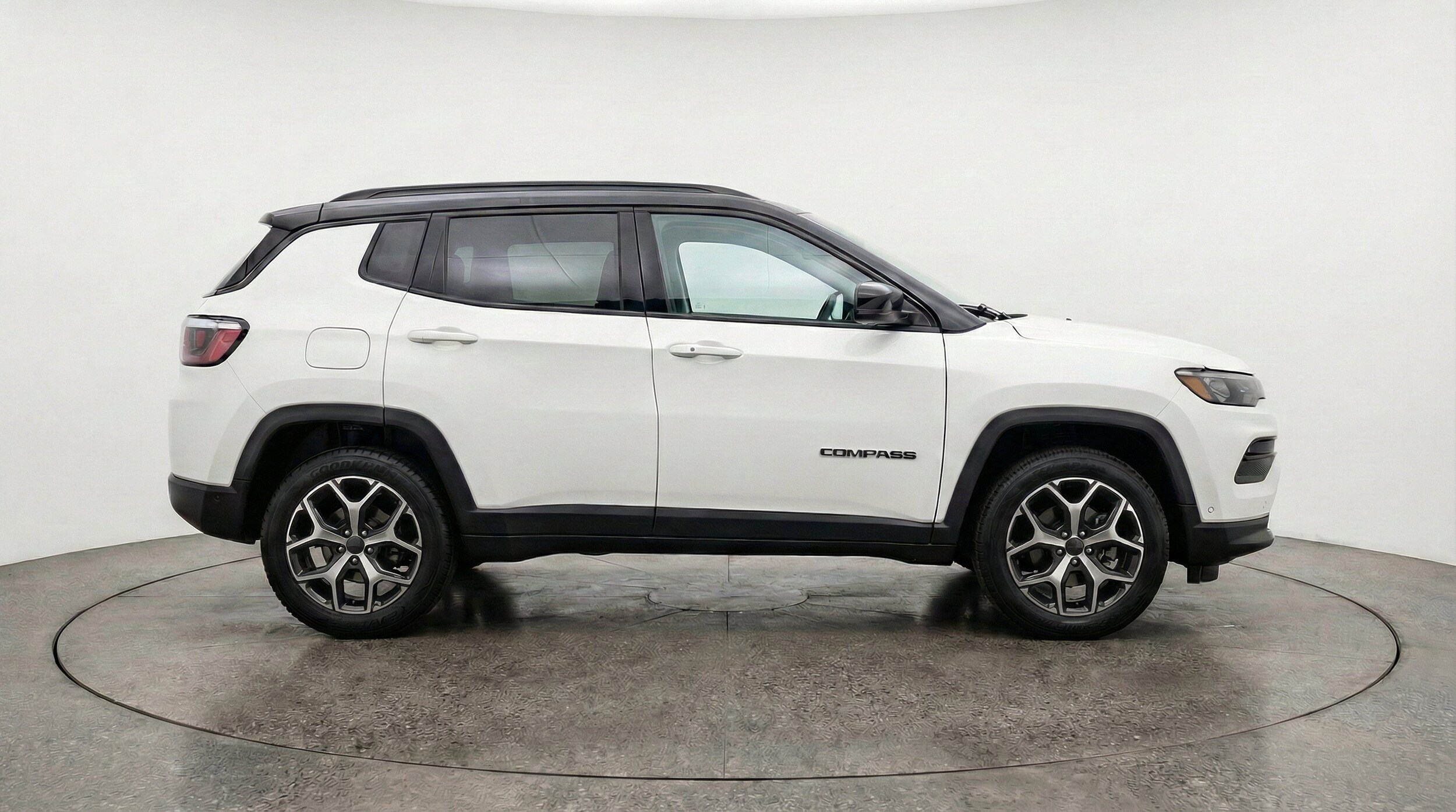 Thumbnail: 2025 Jeep Compass - 11