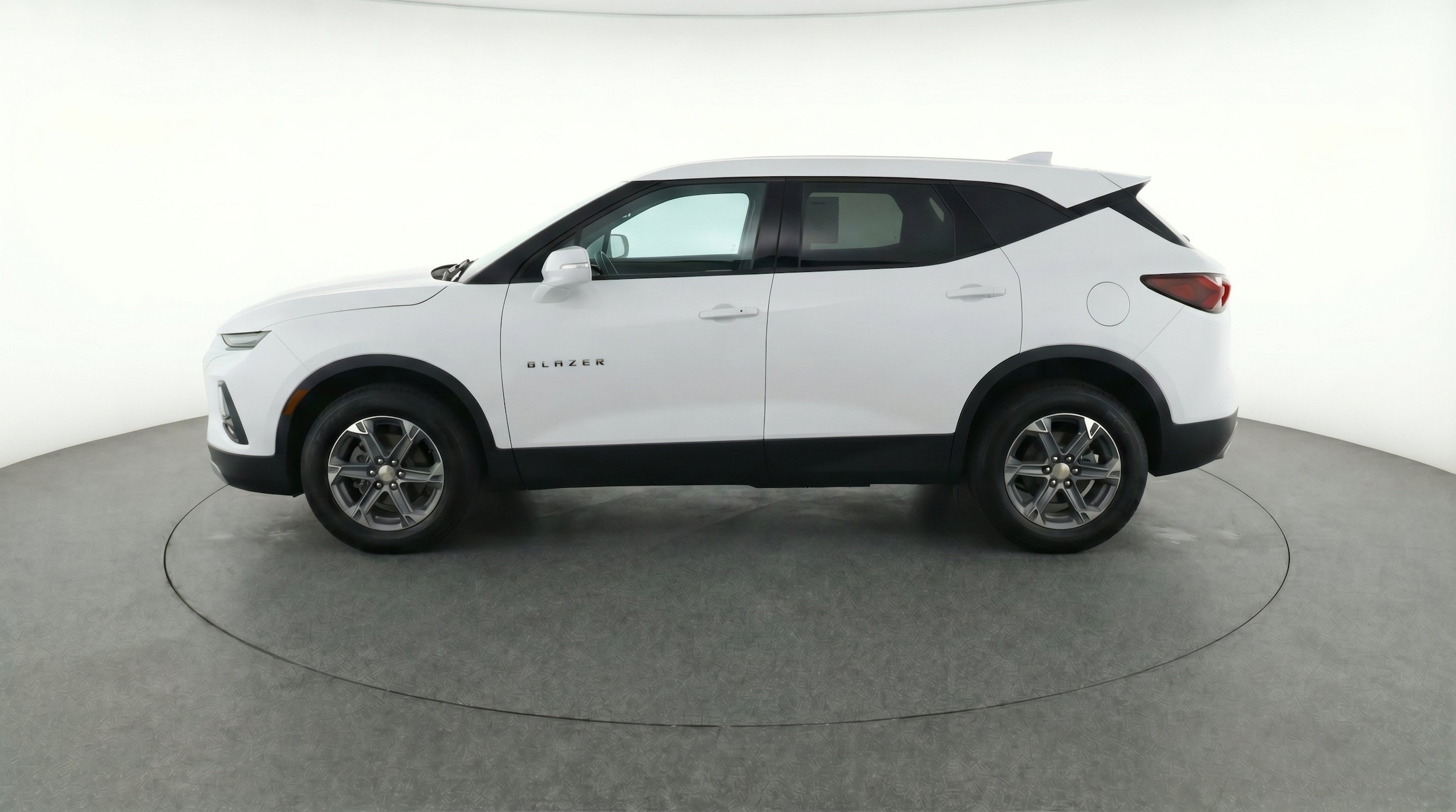 Thumbnail: 2025 Chevrolet Blazer - 5