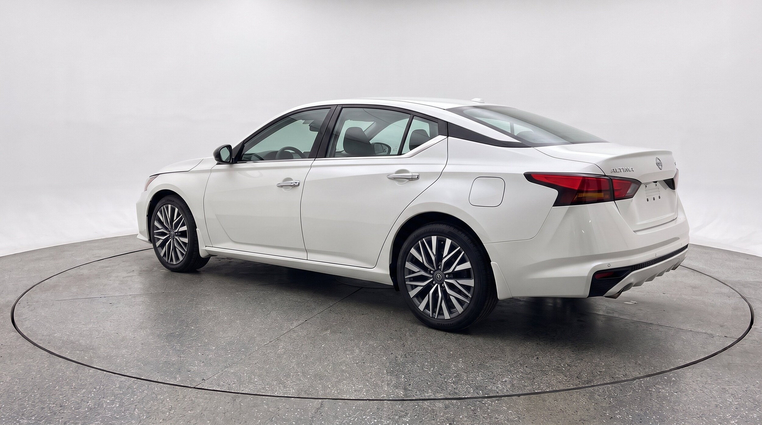 Thumbnail: 2025 Nissan Altima - 6