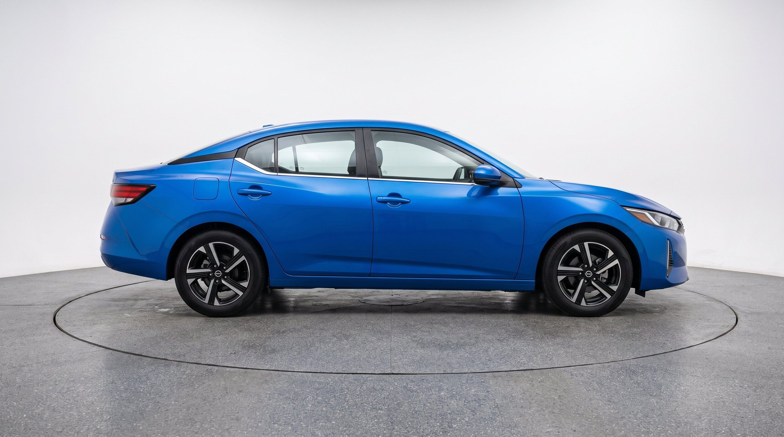 Thumbnail: 2025 Nissan Sentra - 11