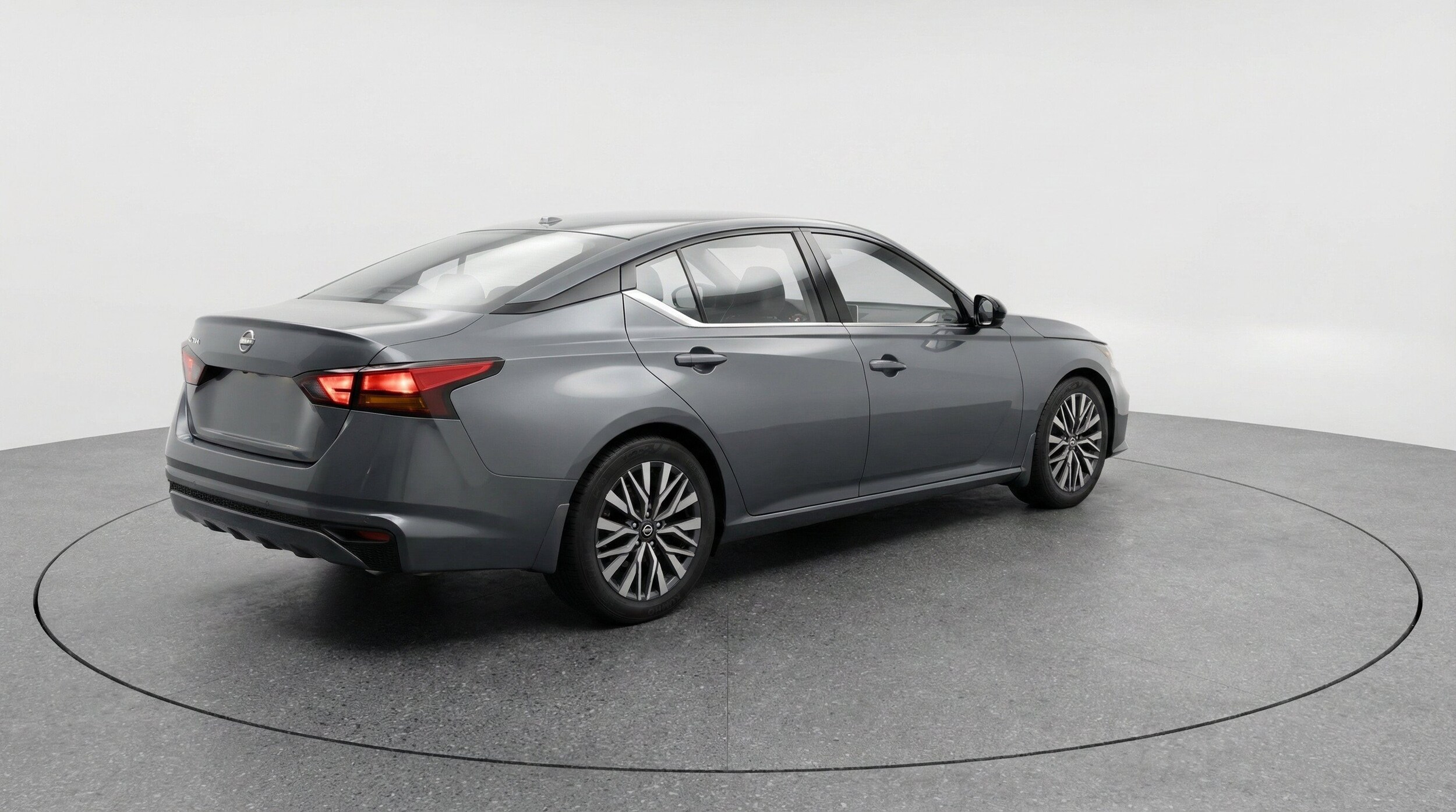 Thumbnail: 2025 Nissan Altima - 9
