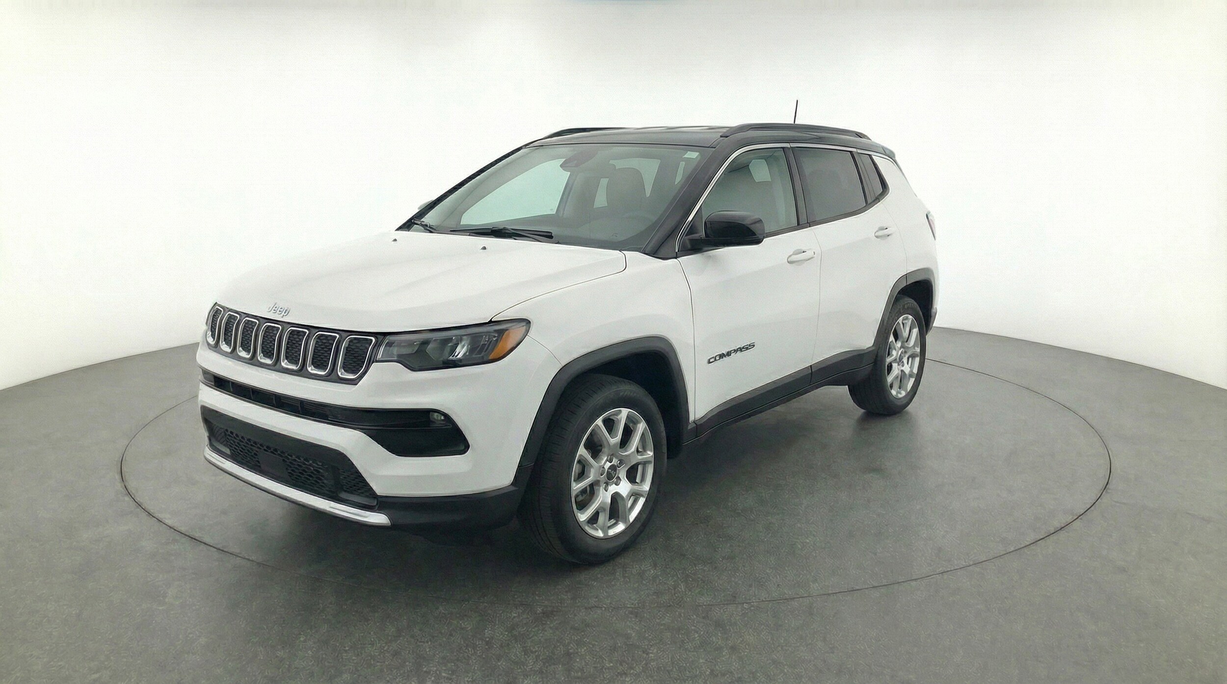 Thumbnail: 2025 Jeep Compass - 3
