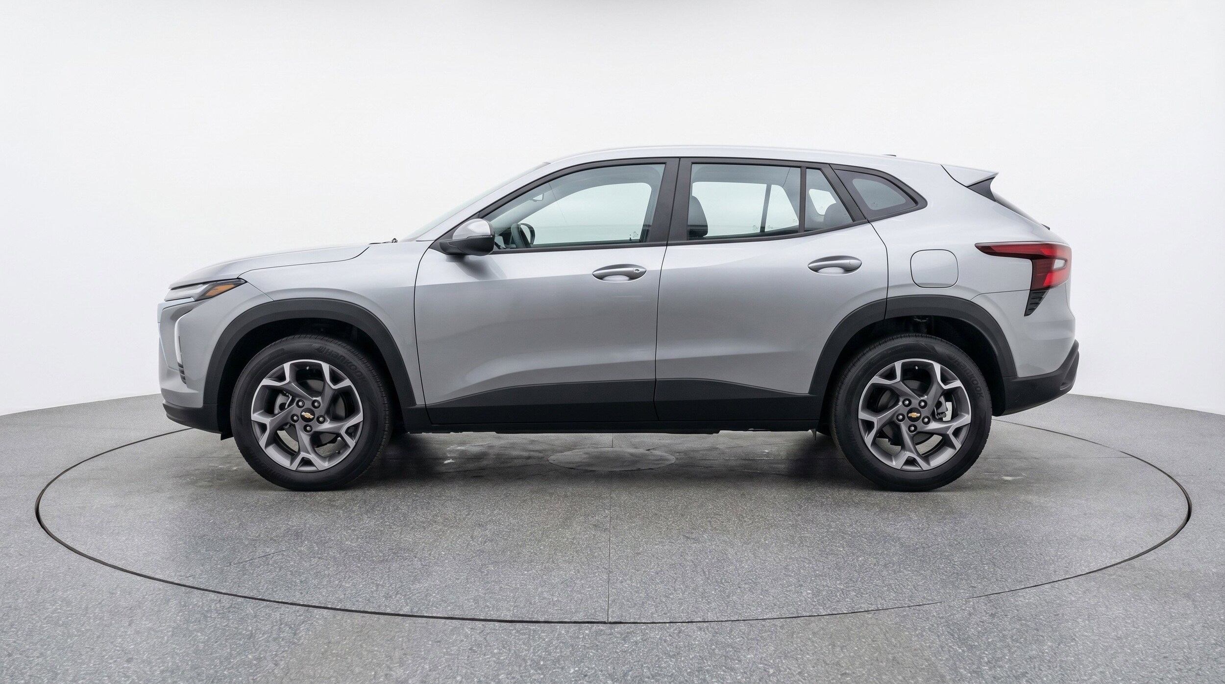 Thumbnail: 2025 Chevrolet Trax - 5