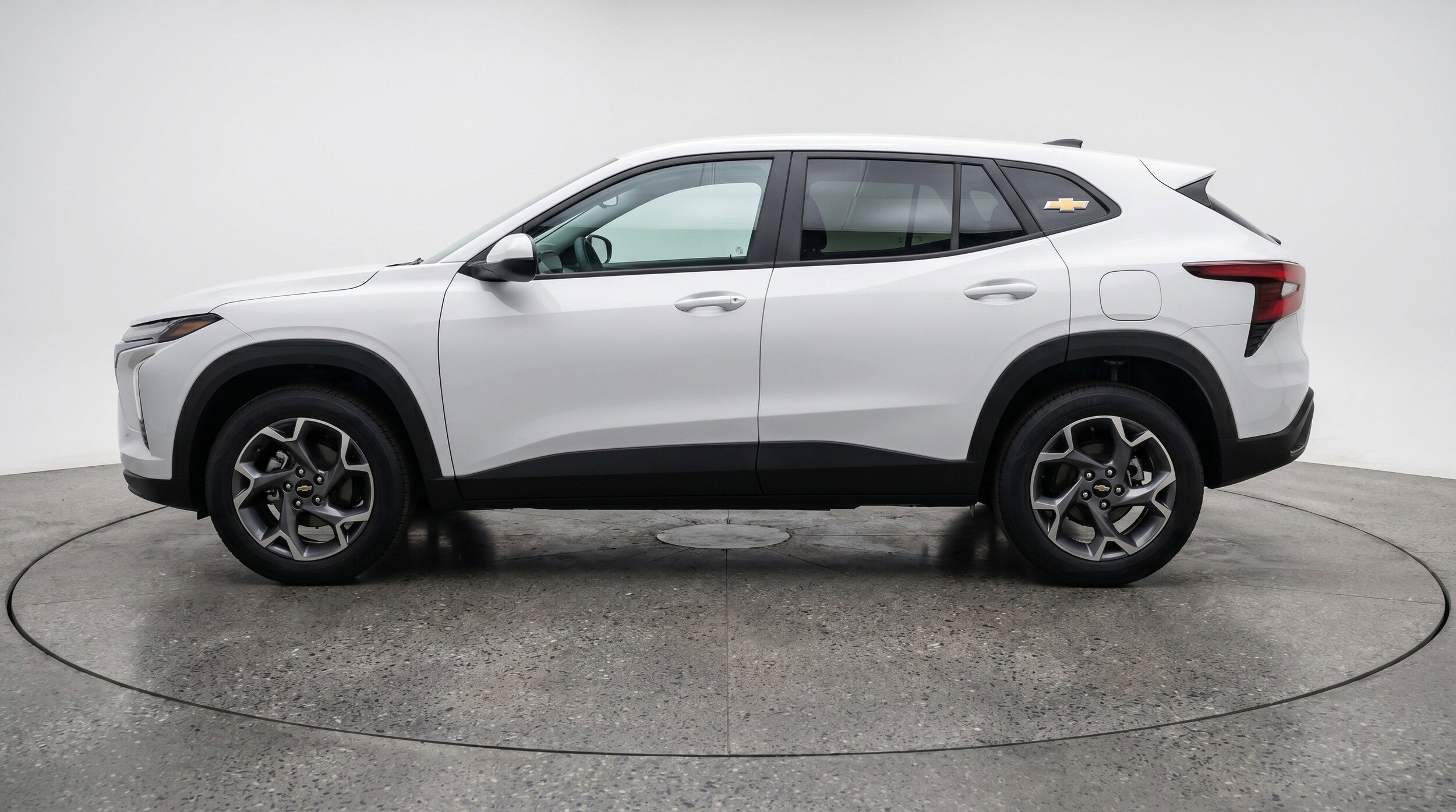 Thumbnail: 2025 Chevrolet Trax - 5