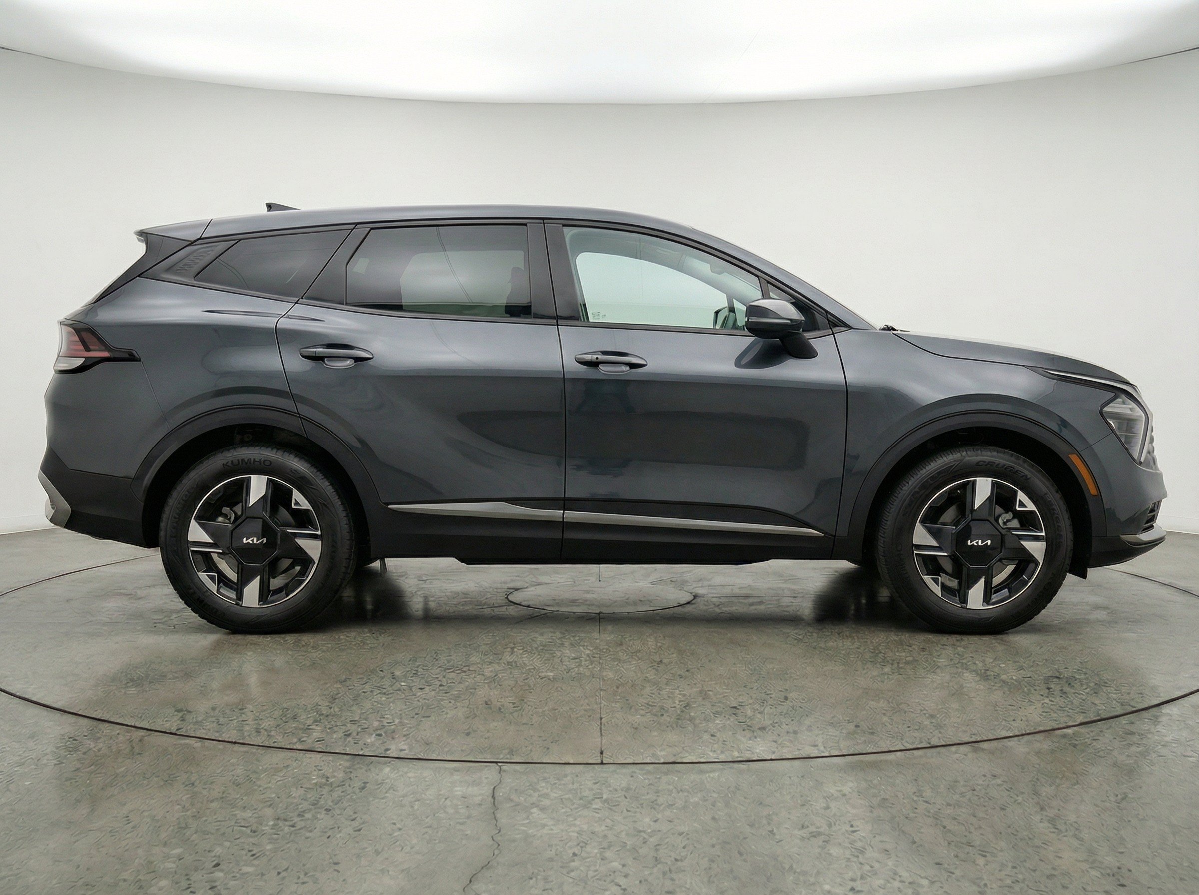 Thumbnail: 2026 Kia Sportage - 10