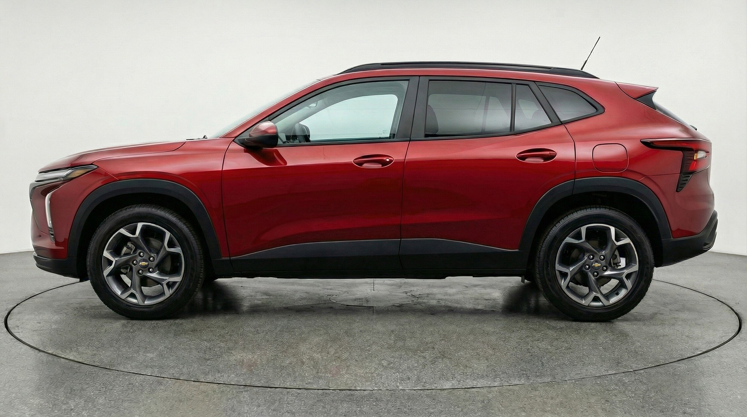 Thumbnail: 2025 Chevrolet Trax - 5