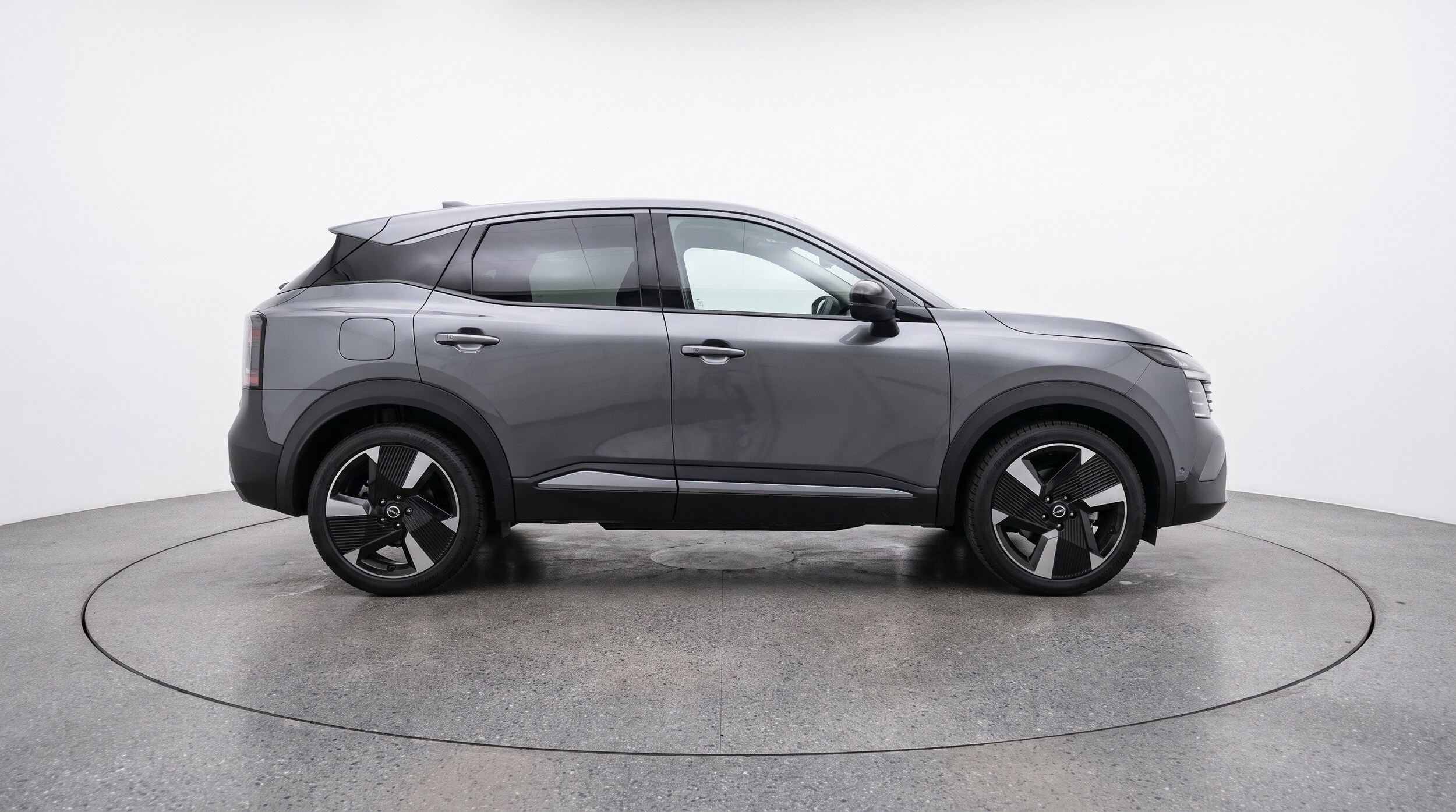 Thumbnail: 2026 Nissan Kicks - 10