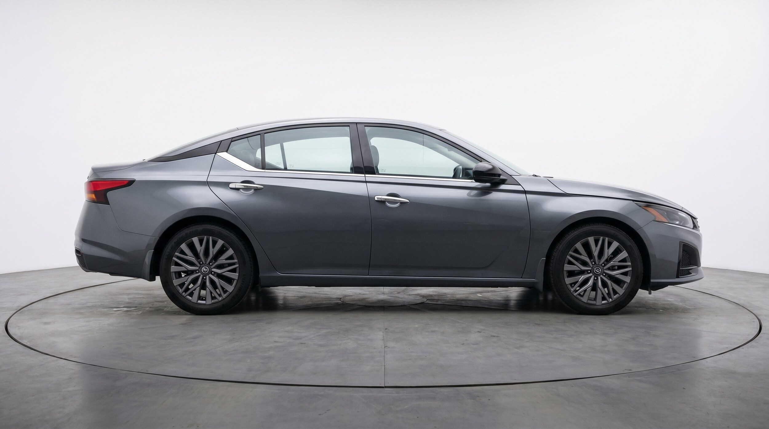 Thumbnail: 2025 Nissan Altima - 11