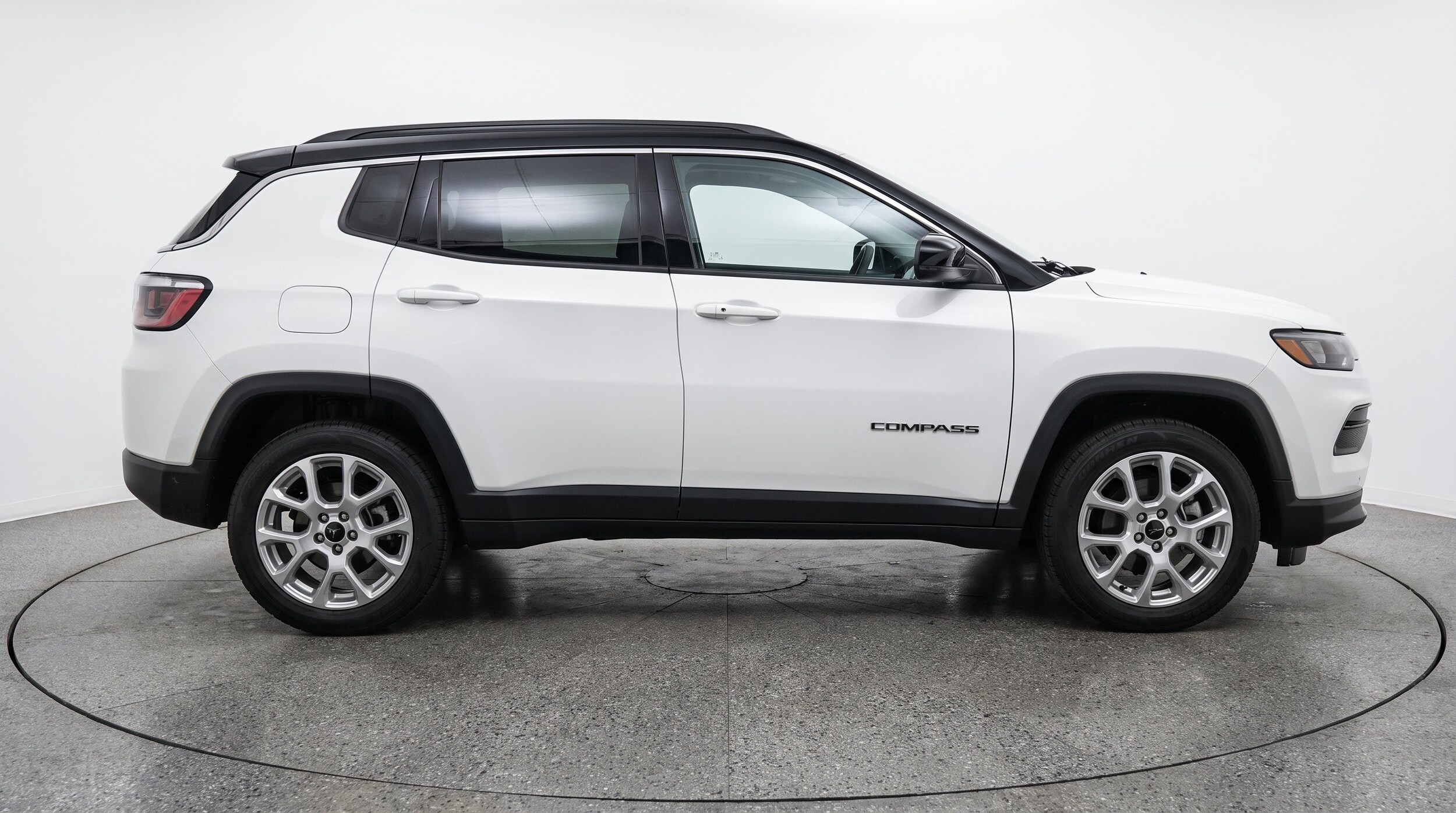 Thumbnail: 2025 Jeep Compass - 11