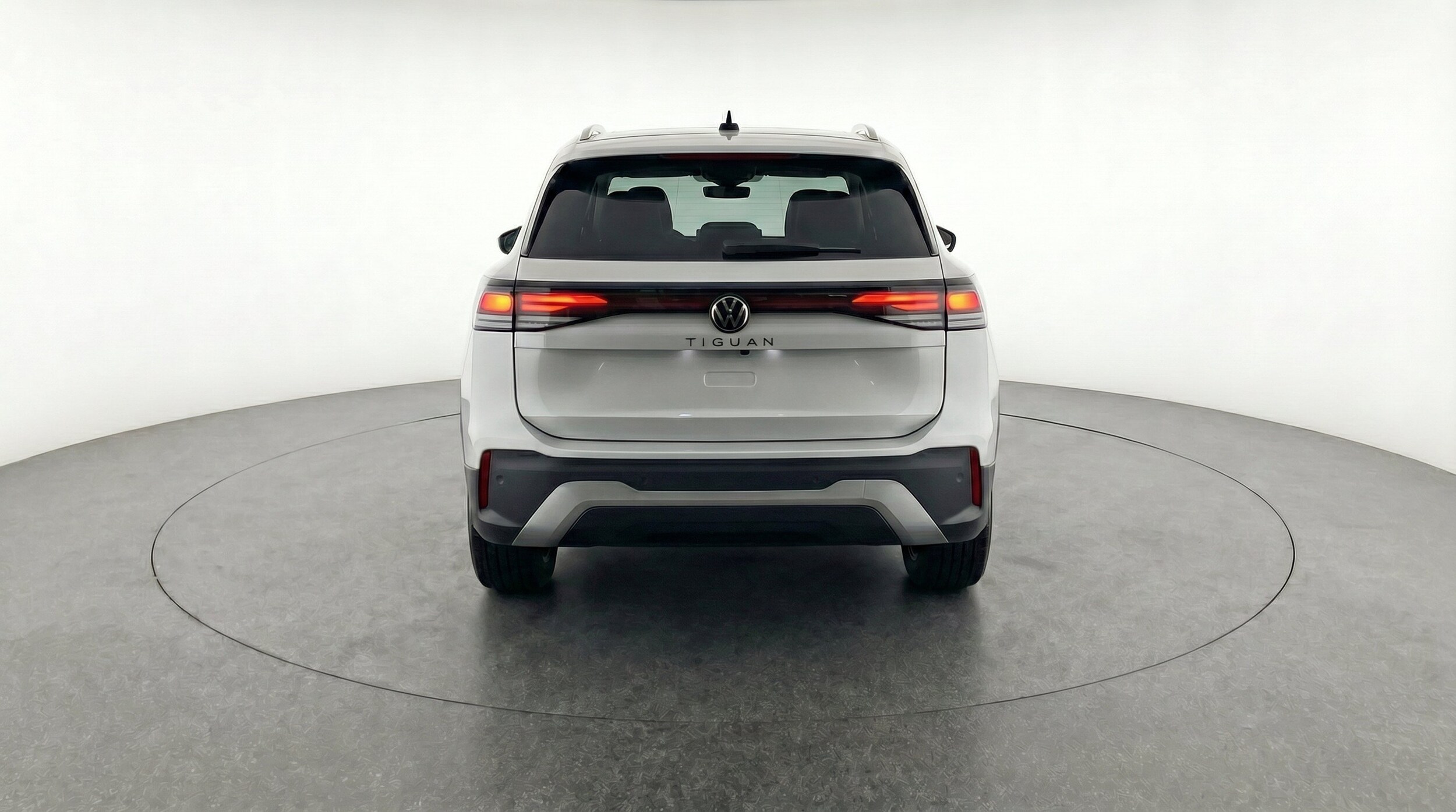Thumbnail: 2026 Volkswagen Tiguan - 7