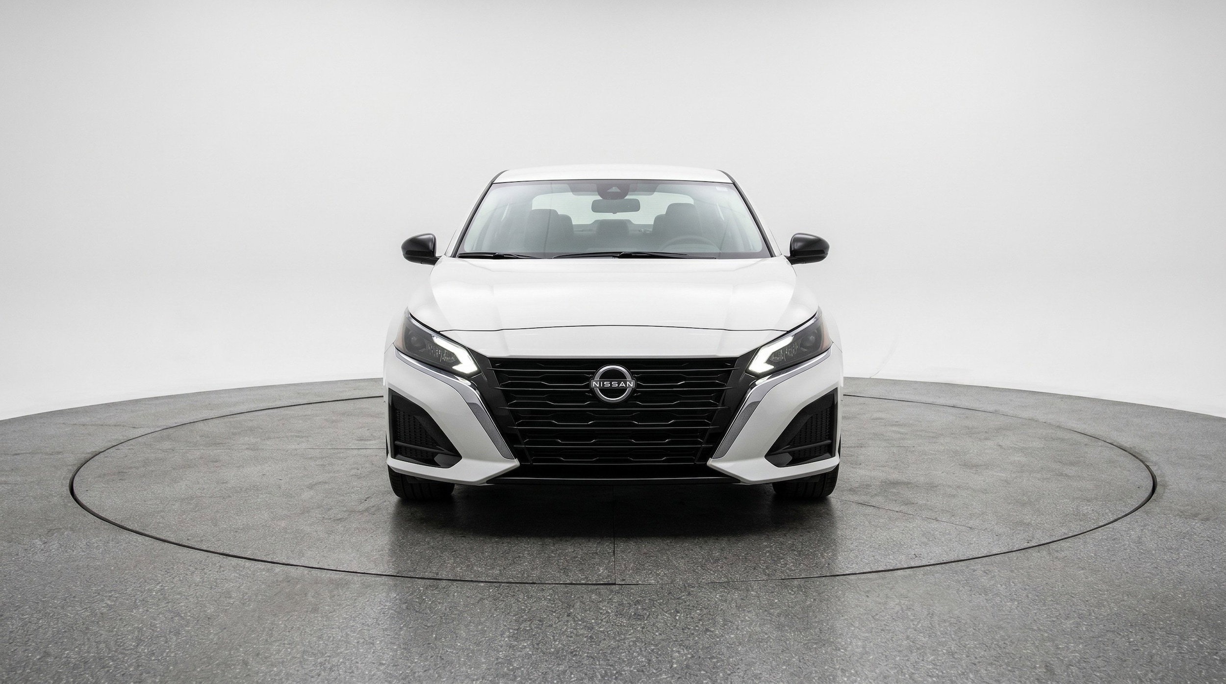 Thumbnail: 2025 Nissan Altima - 2