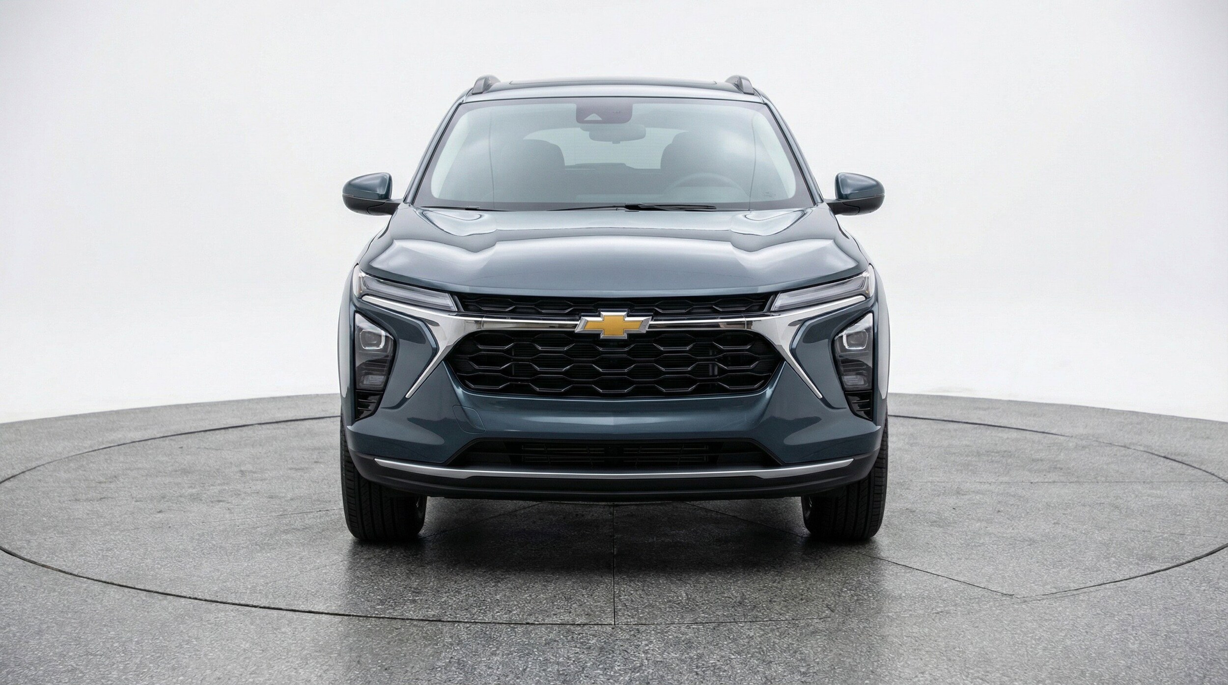 Thumbnail: 2025 Chevrolet Trax - 2