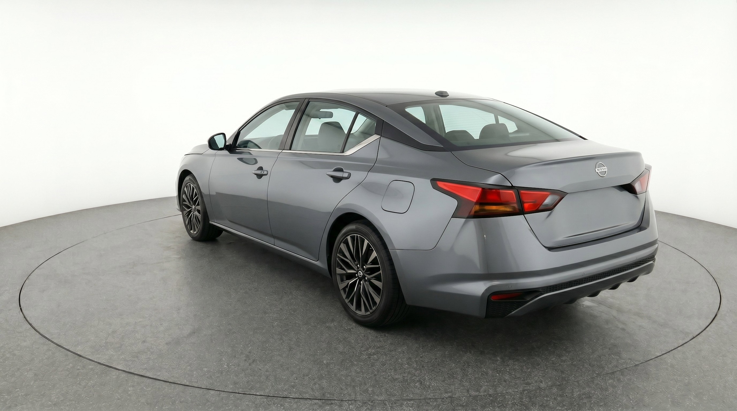 Thumbnail: 2025 Nissan Altima - 6