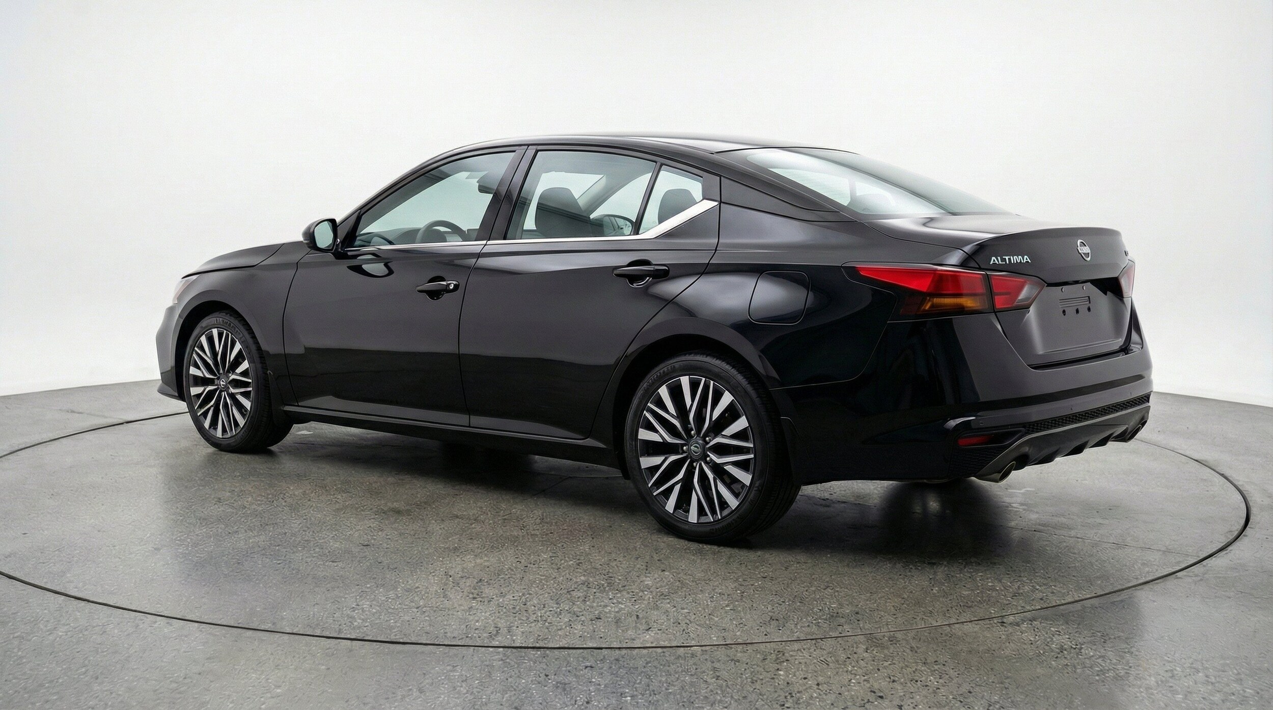 Thumbnail: 2026 Nissan Altima - 6