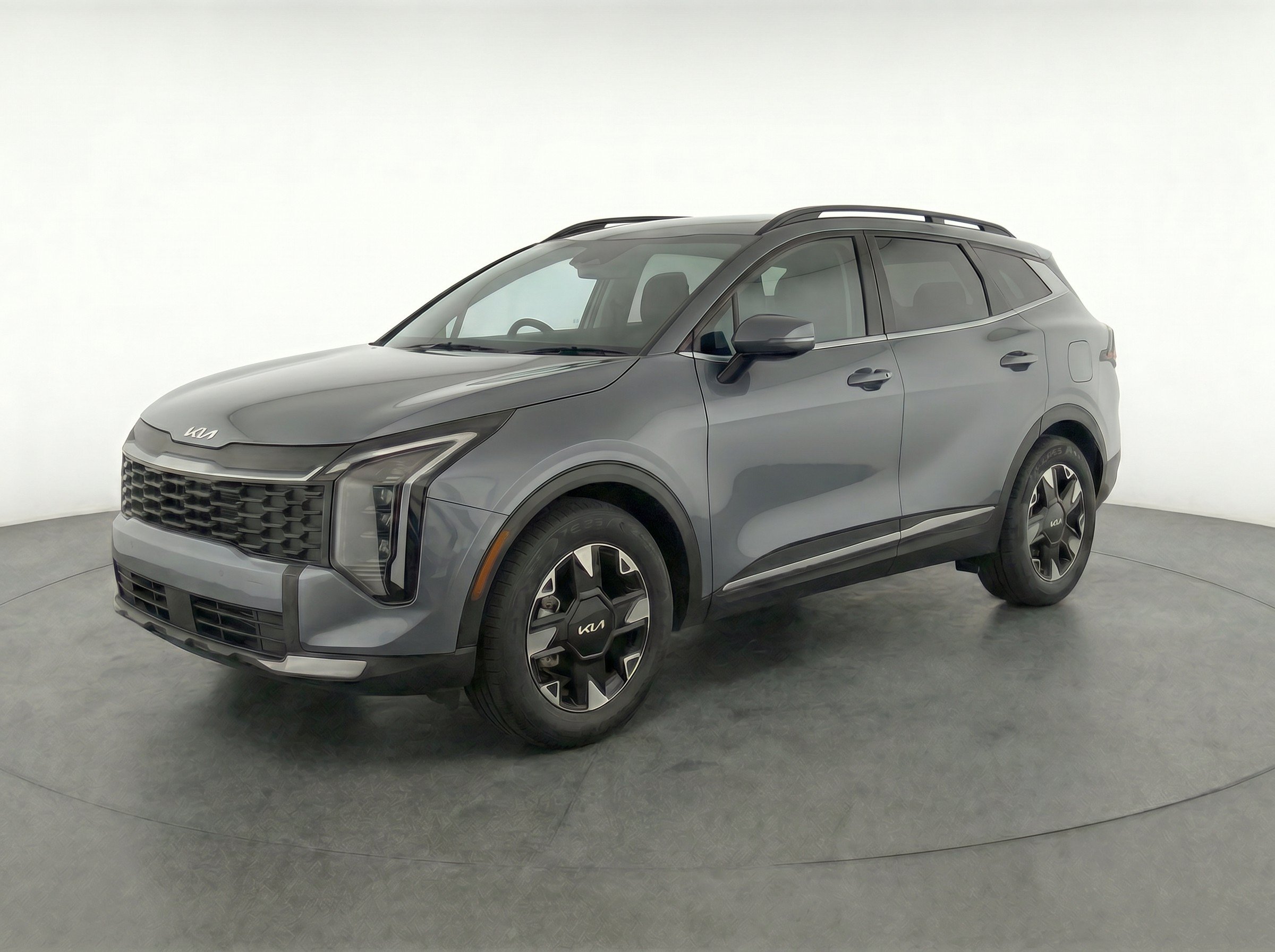 Thumbnail: 2026 Kia Sportage - 3